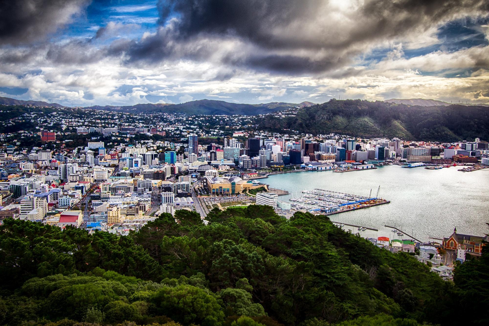 Wellington, New Zealand, Serene landscapes, Vibrant city, Photogenic views, 2000x1340 HD Desktop
