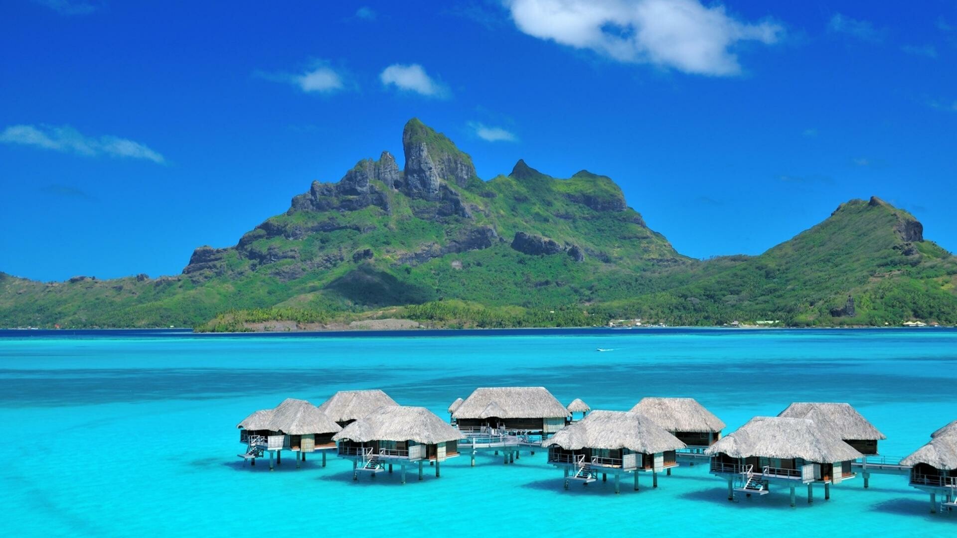 Tahiti: The largest of the 118 islands and atolls, French Polynesia, Azure lagoon. 1920x1080 Full HD Wallpaper.