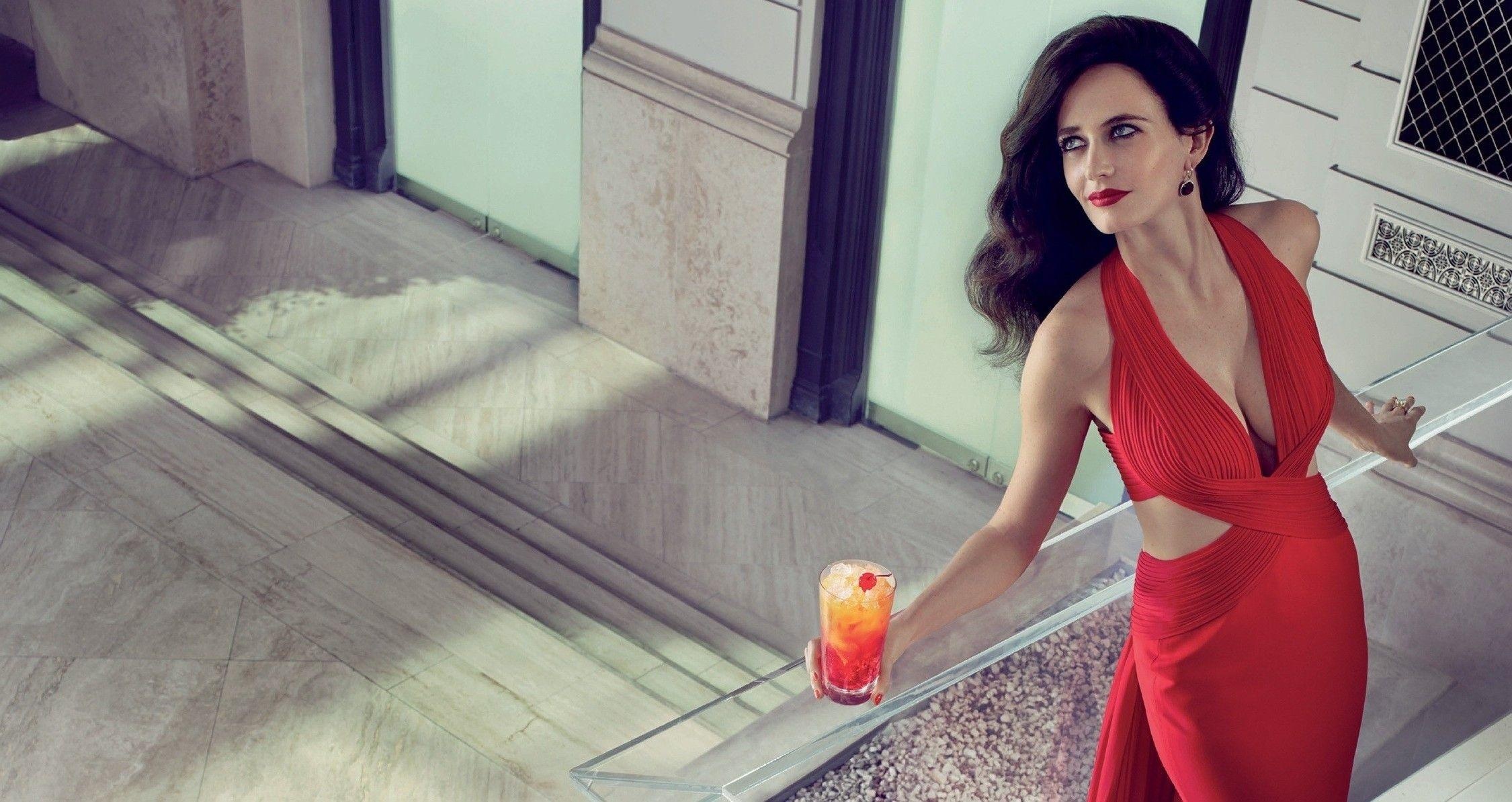 Eva Green: Was cast as Alison Rowdy in a British-French thriller television series, Liaison. 2250x1200 HD Background.