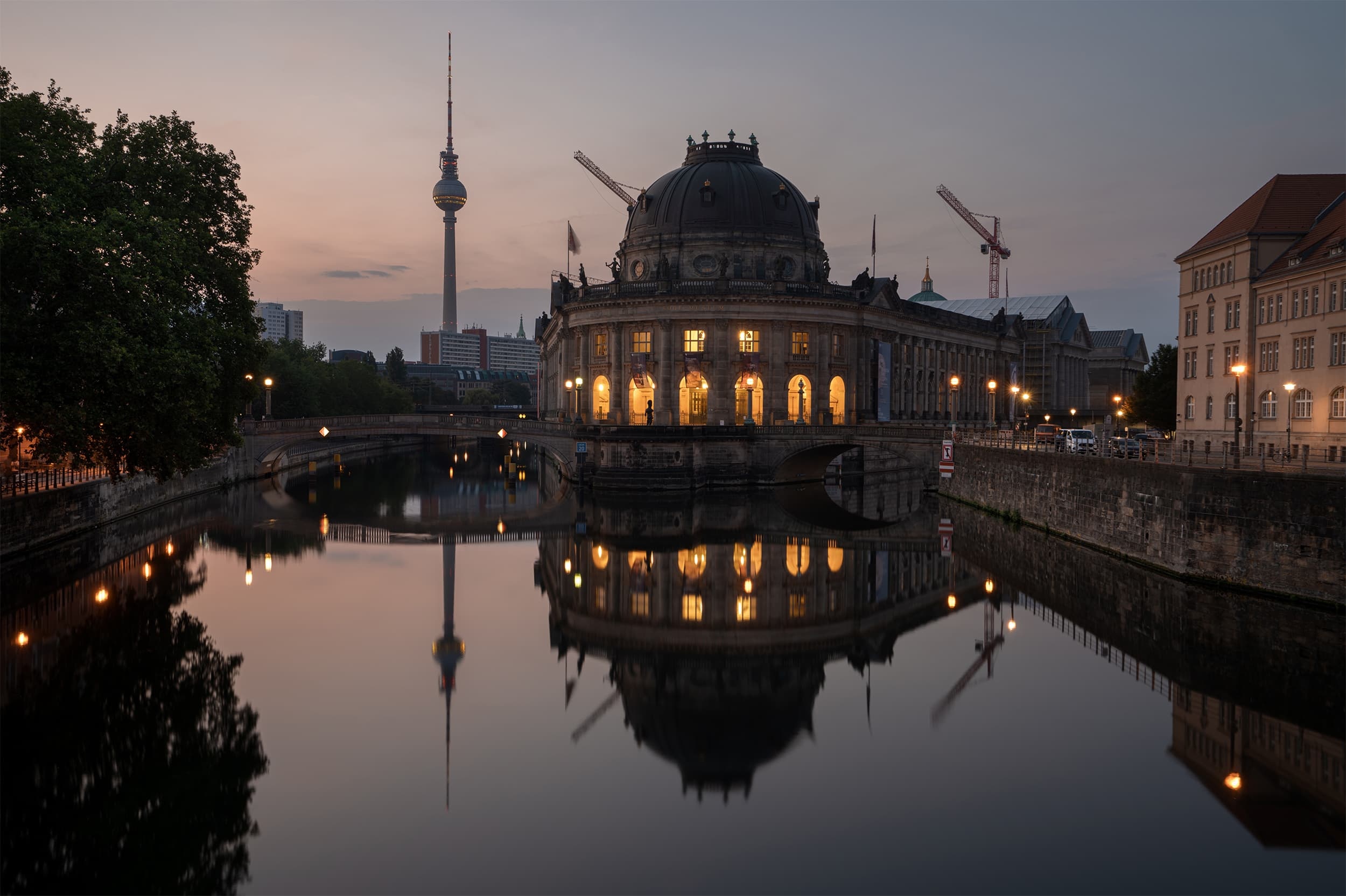 Berlin Museum Island, Nisi natural night filter, Photography review, Patrick Noack, 2500x1670 HD Desktop