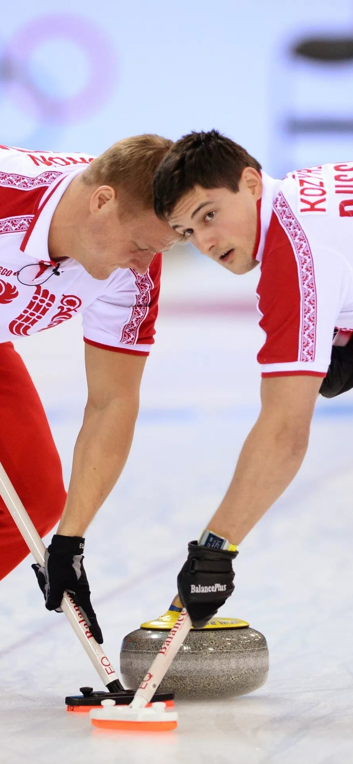 Curling: Aleksandr Kozyrev, Petr Dron, Russia men's national team, Sochi 2014. 1170x2540 HD Wallpaper.