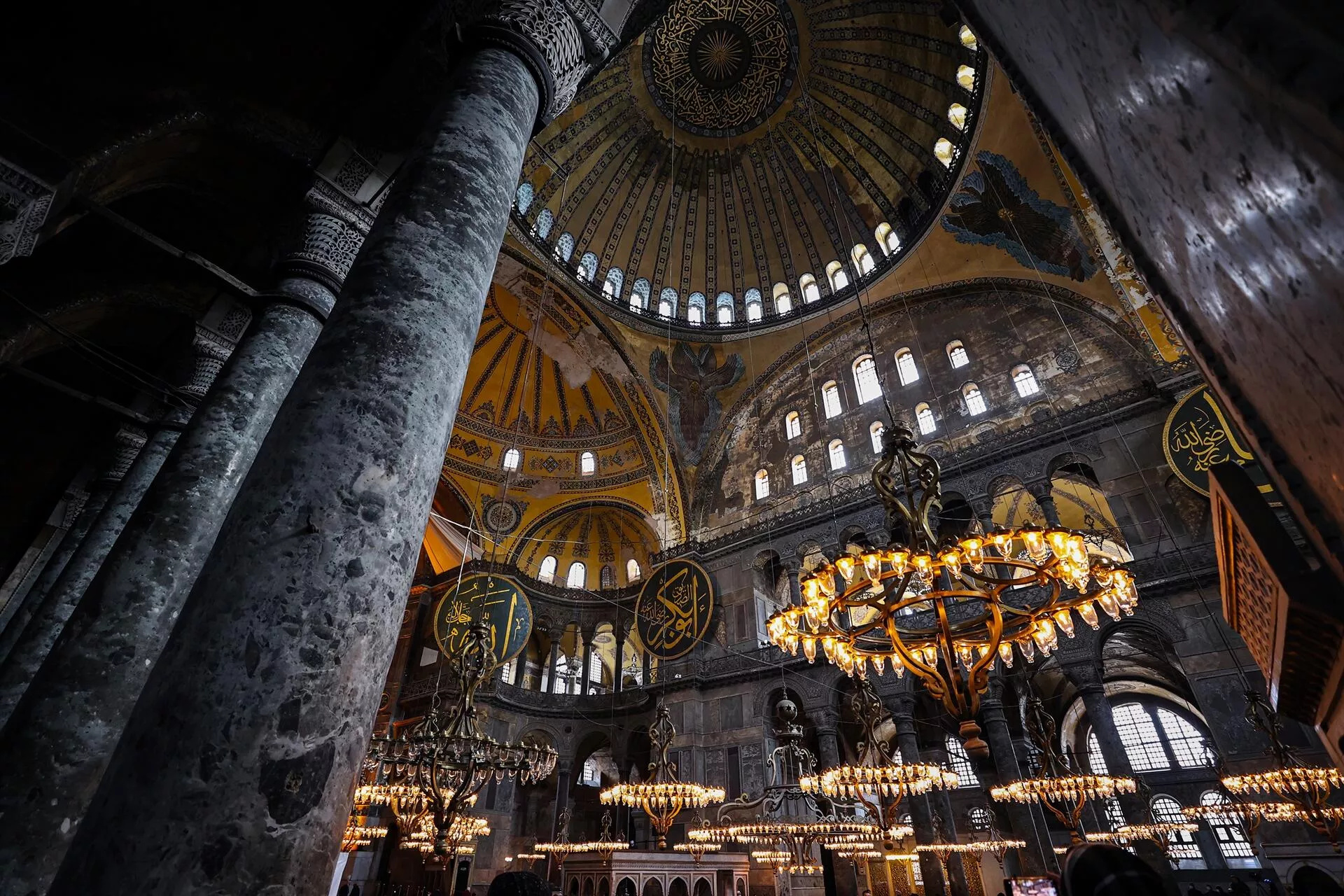 Hagia Sophia, Restoration example, Global impact, Cultural heritage preservation, 1920x1280 HD Desktop