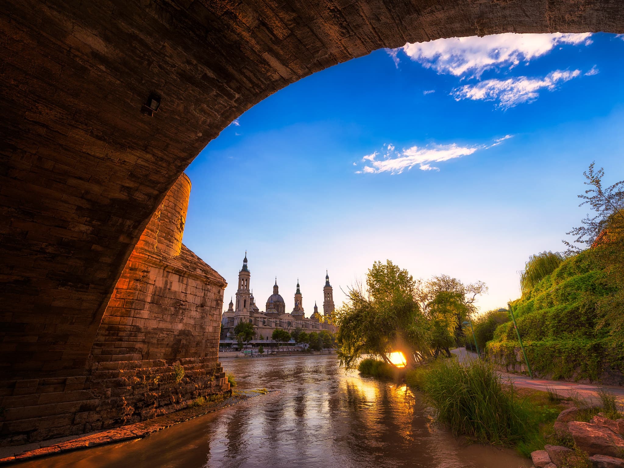 Ebro River, Travels, El Pilar Cathedral, Spain, 2050x1540 HD Desktop