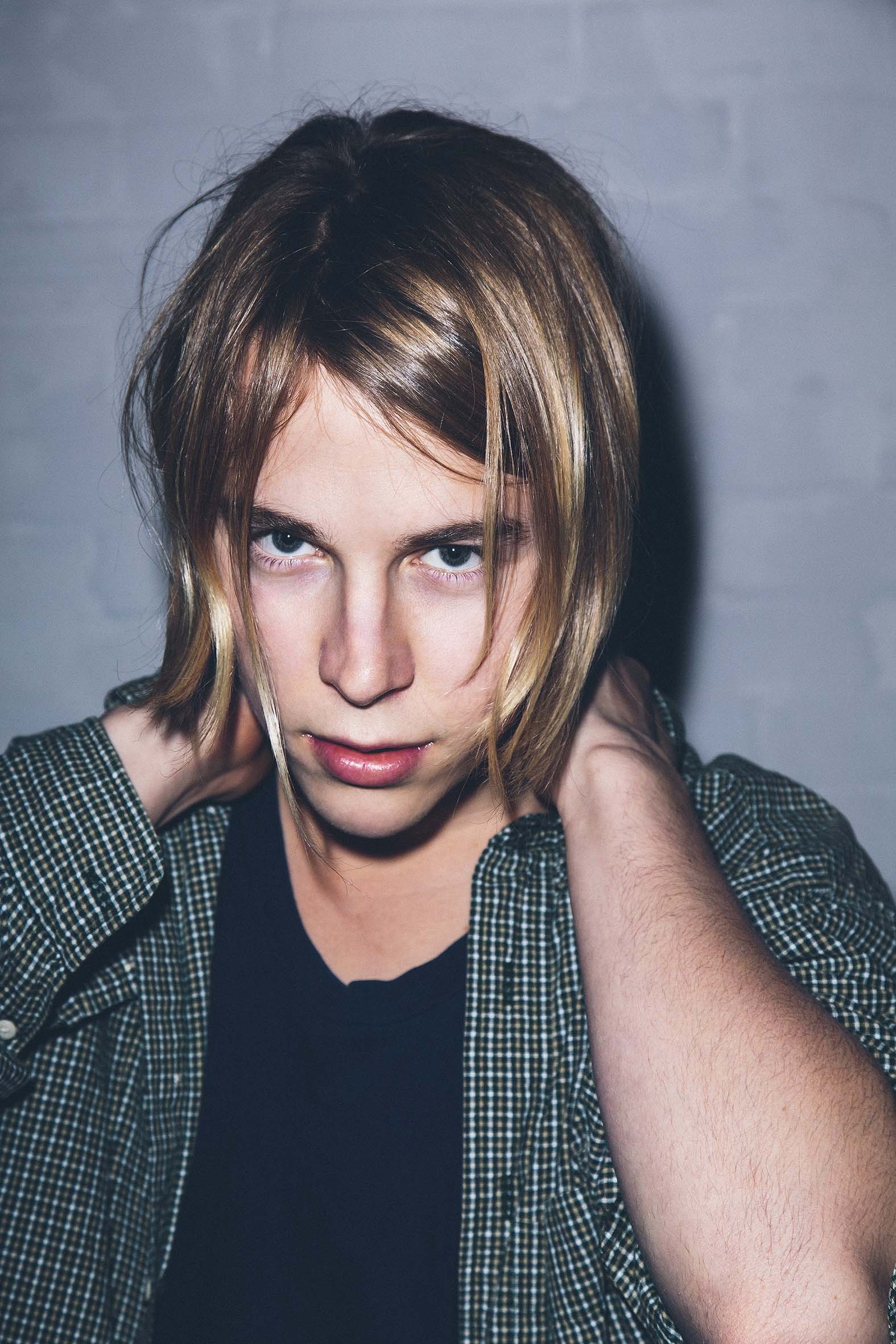 Tom Odell, Long Way Down Tour, Sydney and Melbourne, 1580x2370 HD Phone
