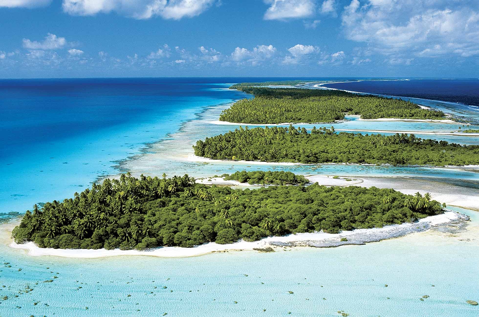 Rangiroa Atoll, Travels, Tropical paradise, Ham radio station, 1960x1300 HD Desktop
