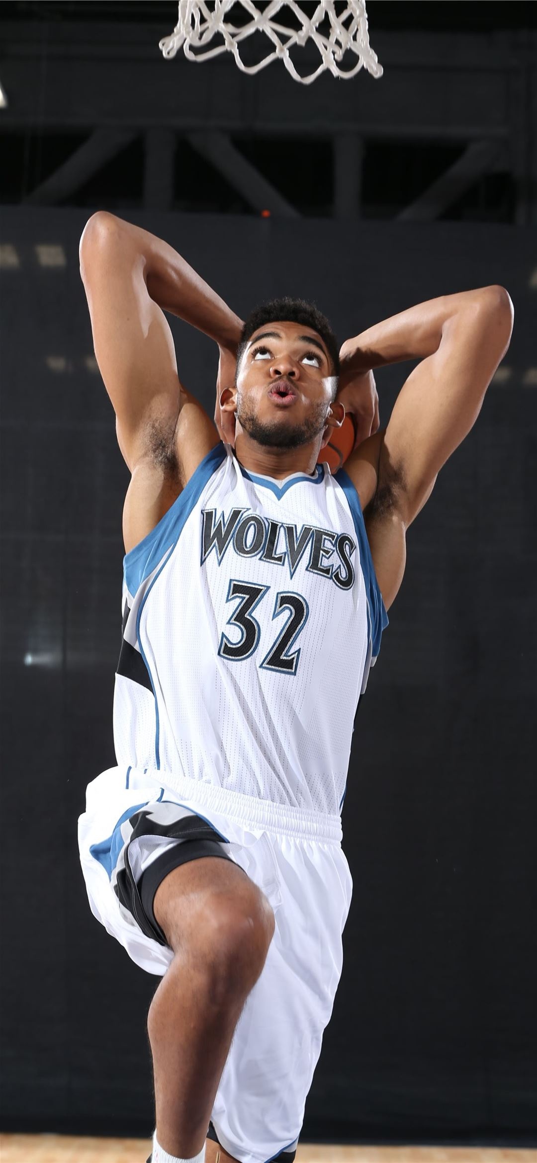 Karl-Anthony Towns, Sports, basketball, iPhone, 1080x2340 HD Handy