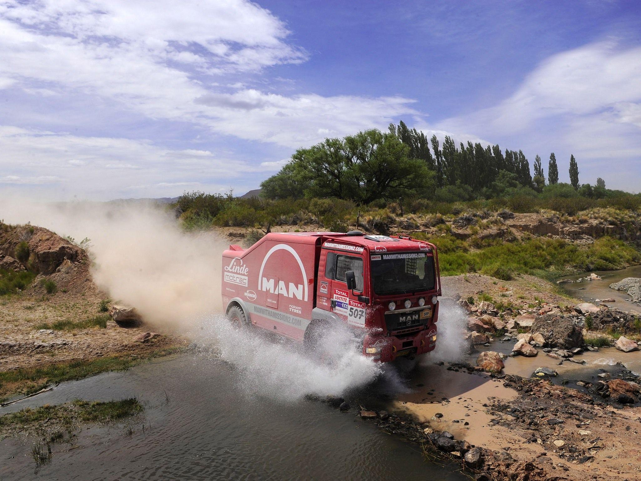 Dakar Rally wallpapers, Extreme off-roading, Adventure in the wild, Dusty action, 2050x1540 HD Desktop