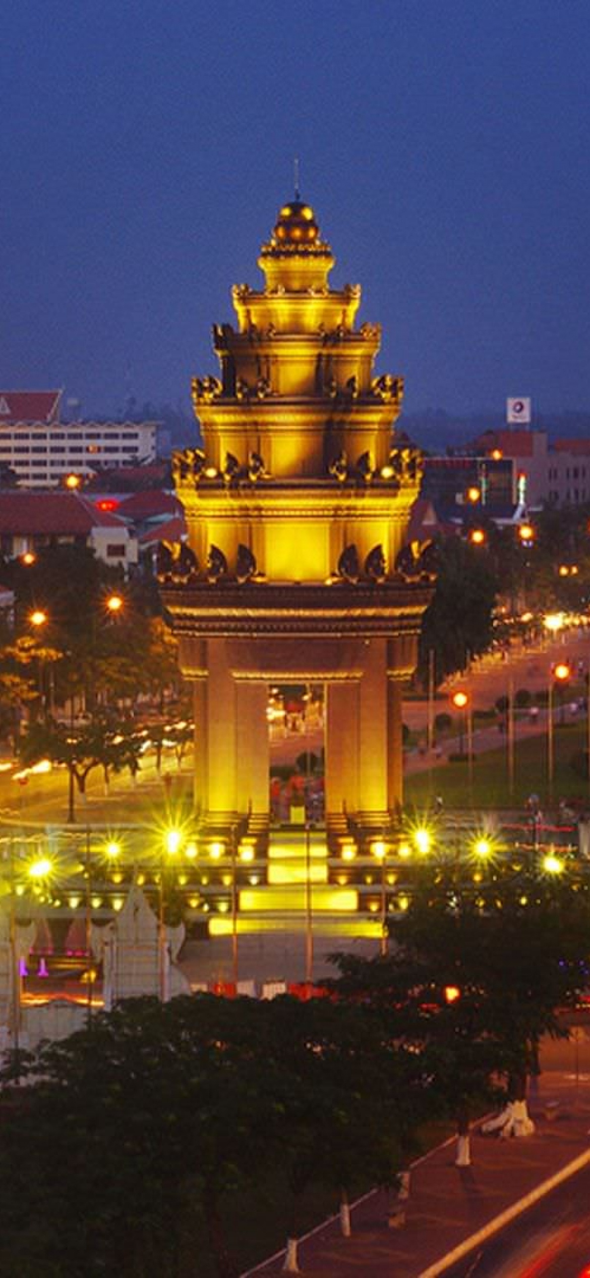 Phnom Penh city, Panorama view, Urban landscape, Travel destination, 1170x2540 HD Handy
