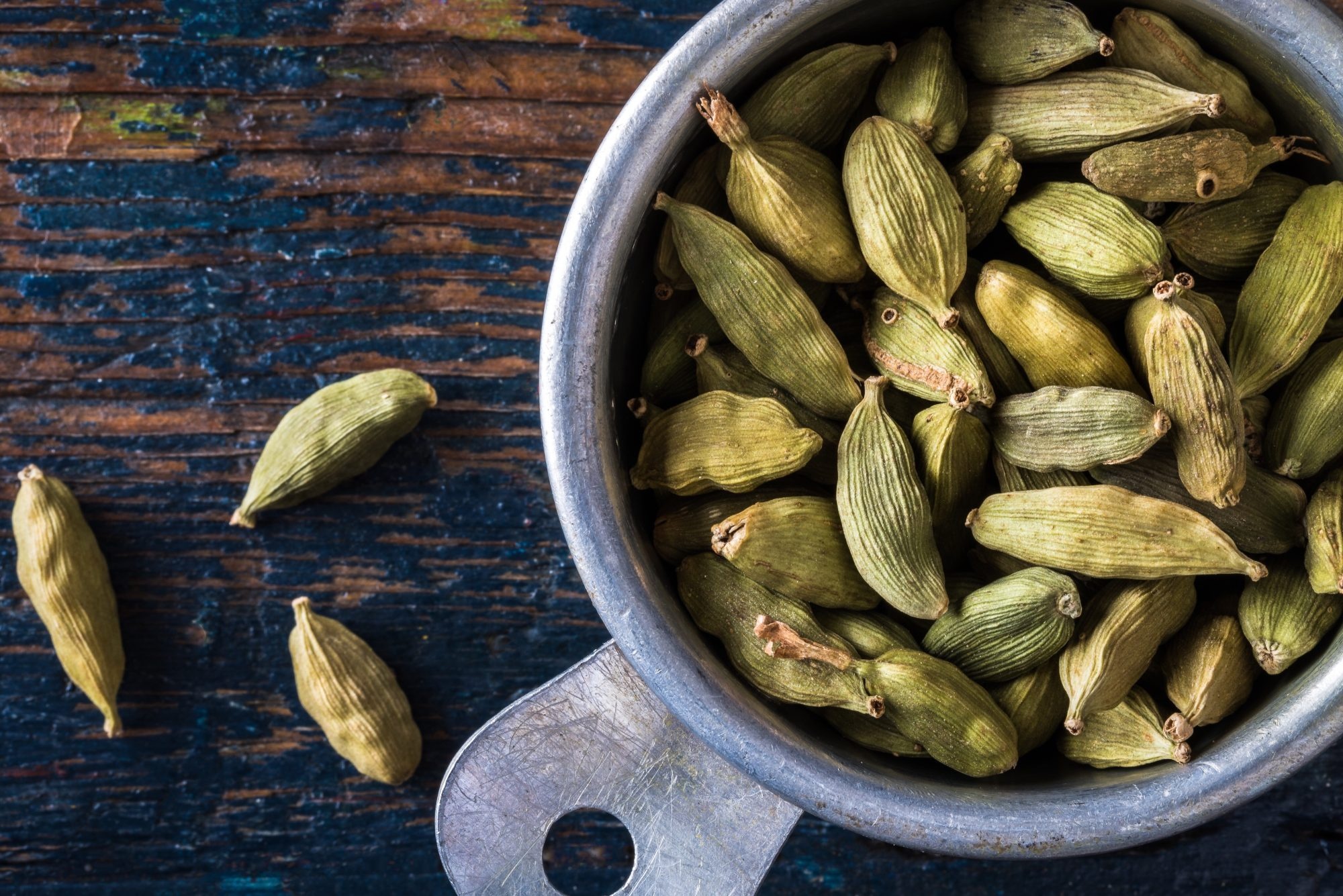 Cardamom used for, Culinary applications, Flavor enhancer, Aromatic spice, 2000x1340 HD Desktop