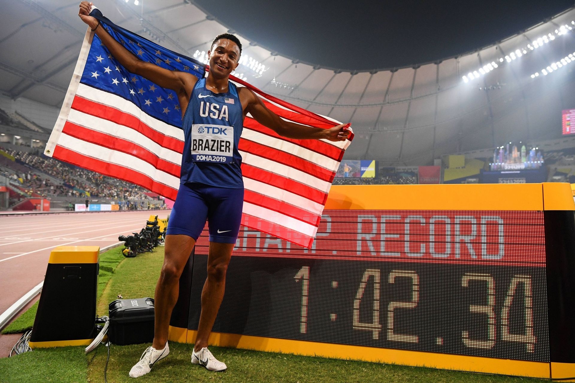 Donavan Brazier, American record, Premier athlete, 800m sprint, 1920x1280 HD Desktop