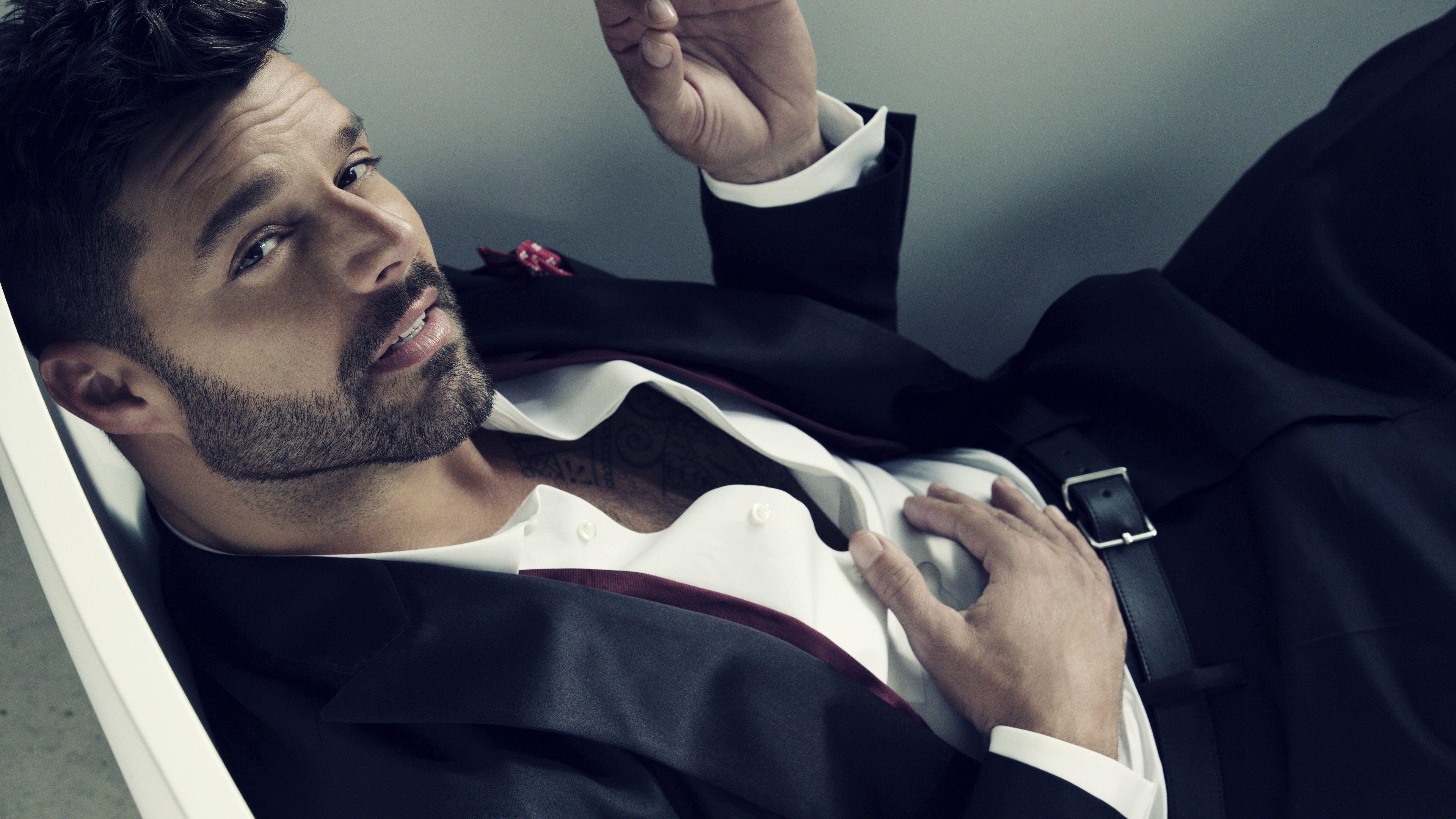 Ricky Martin, Eye-catching wallpapers, Ricky Martin backgrounds, Celeb vibes, 3840x2160 4K Desktop