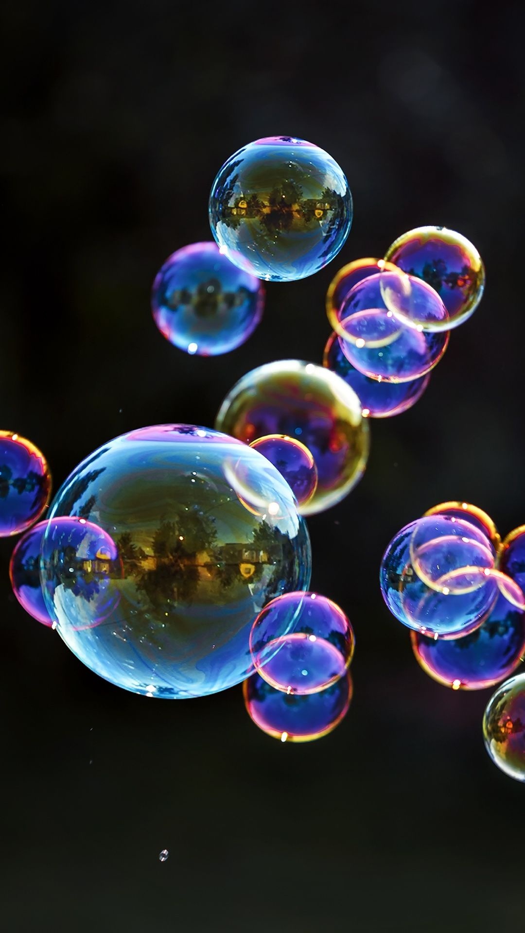 Bubbles&copy 1080x1920