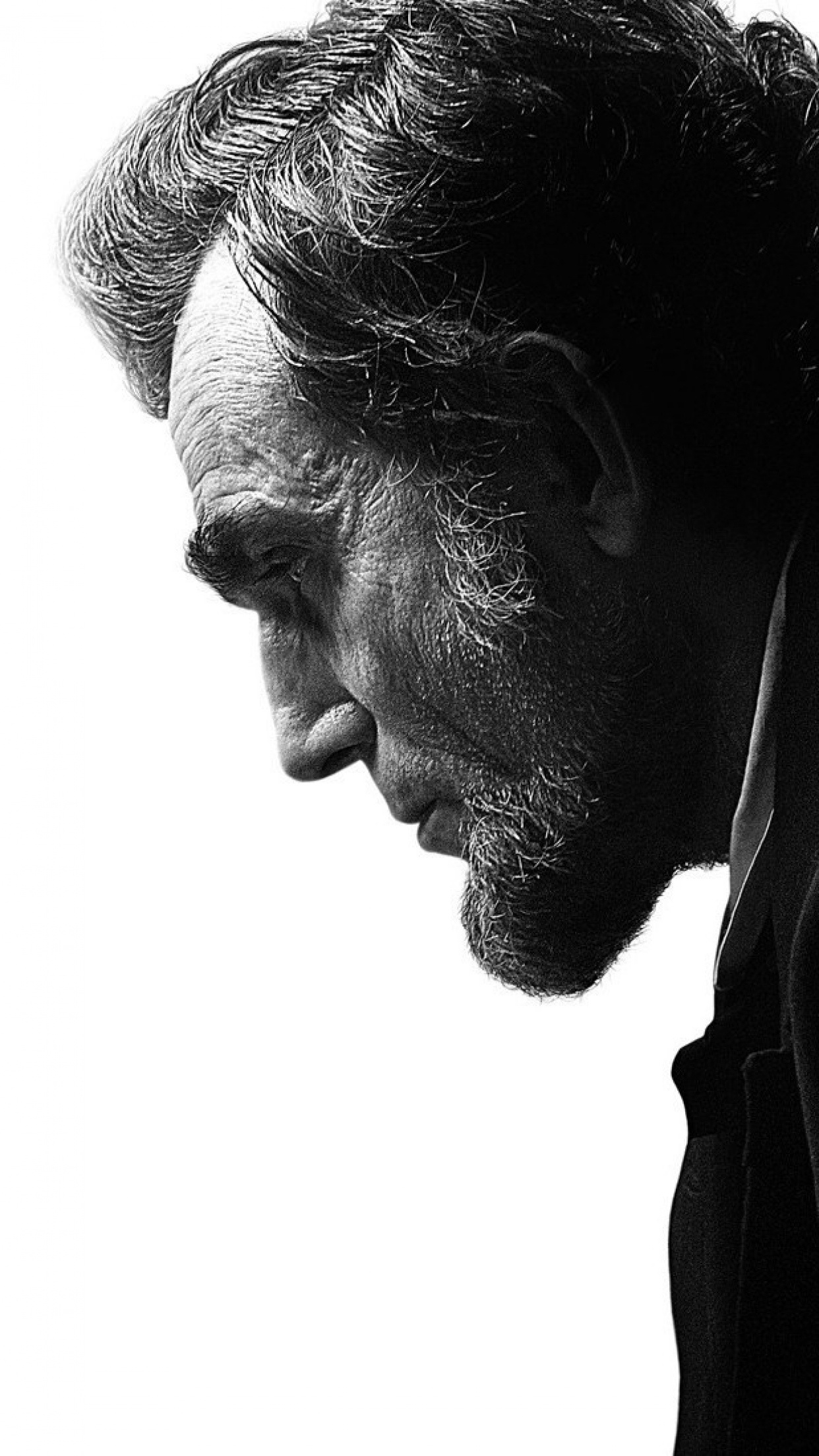 Daniel Day-Lewis, Lincoln portrayal, Great man movie, Powerful presence, 1250x2210 HD Phone