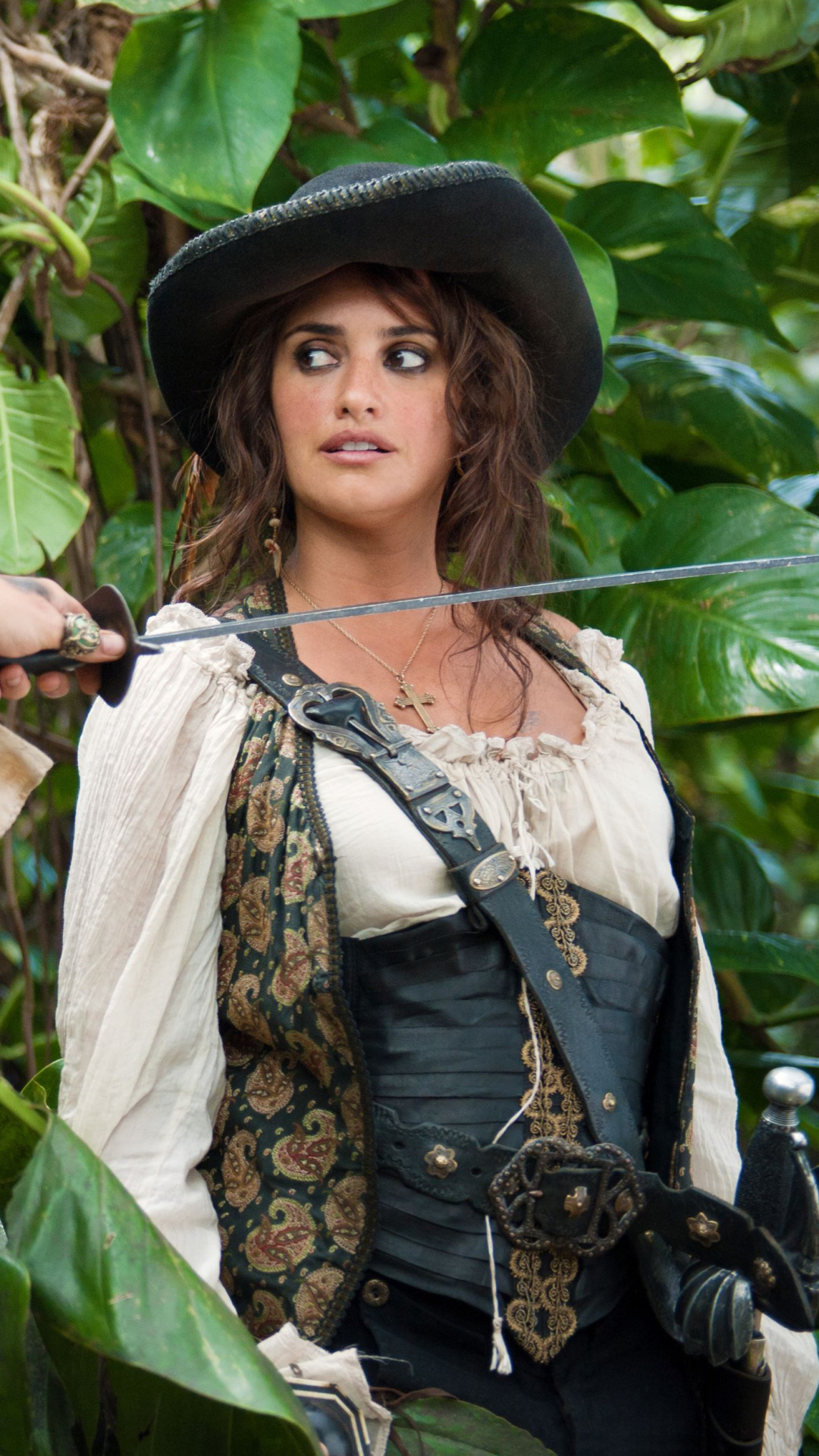 Pirates of the Caribbean: On Stranger Tides, Angelica, The daughter of the infamous pirate Blackbeard. 1080x1920 Full HD Wallpaper.