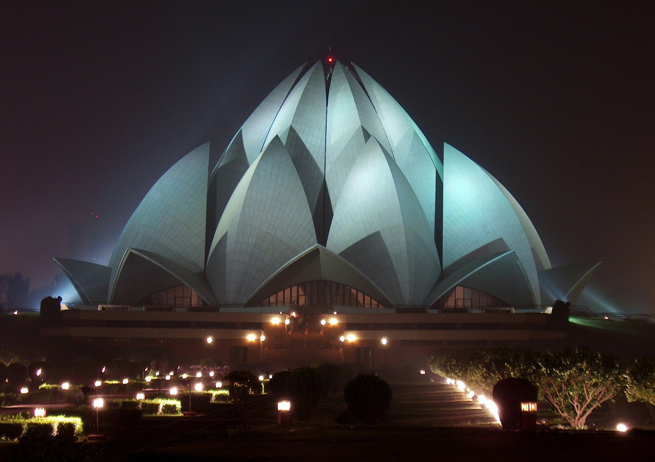 Lotus Temple, Girl highlighting conference theme, Empowering voices, Inspiring dialogue, 2290x1610 HD Desktop
