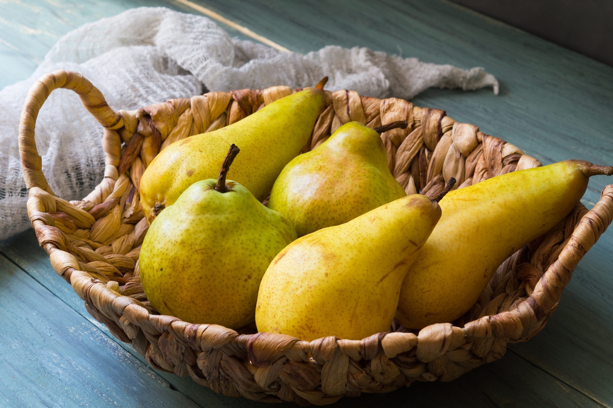 Pear fruit, Fresh produce, HD wallpaper, Natural beauty, 2000x1340 HD Desktop