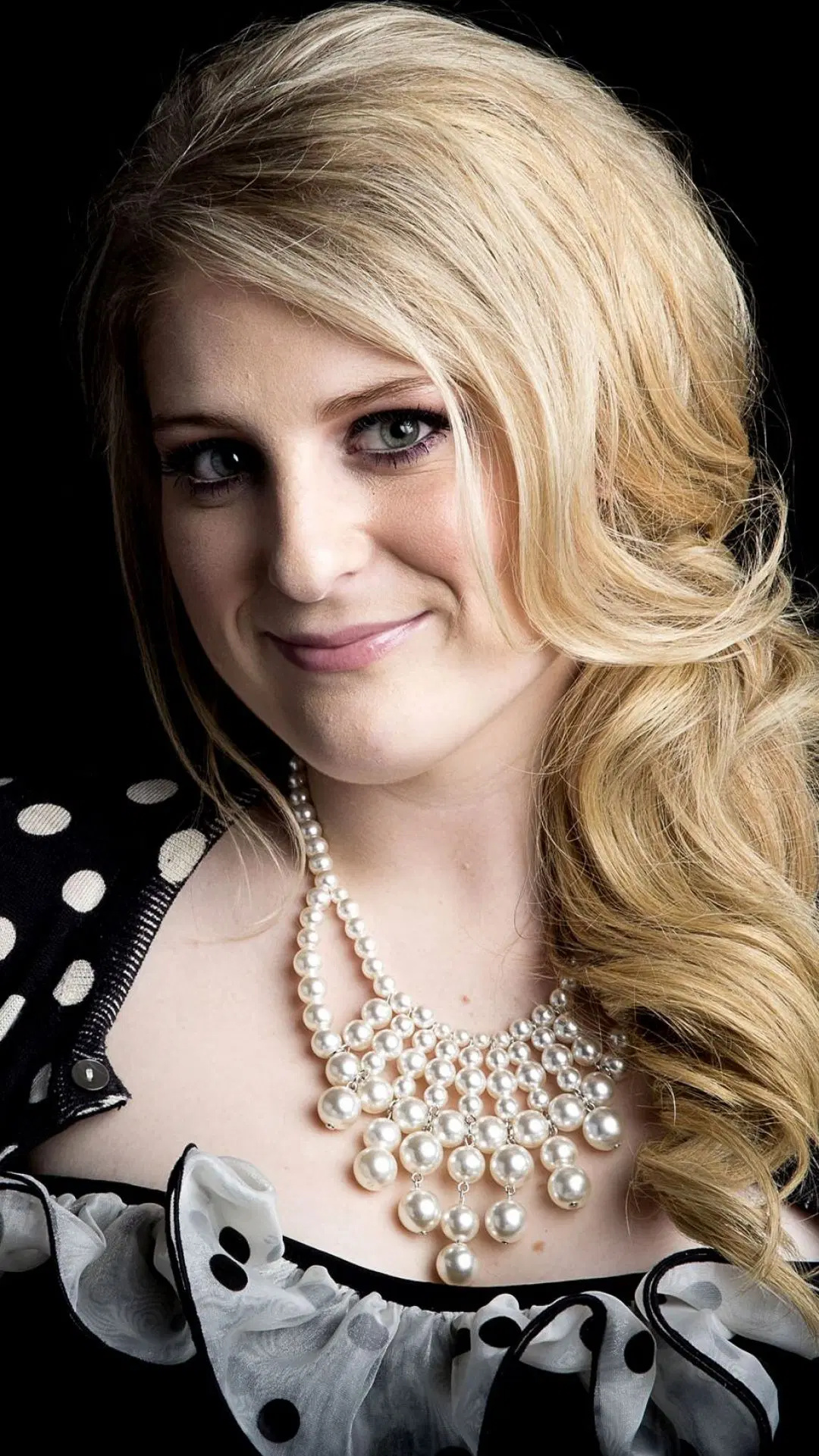 Meghan Trainor, Android and iPhone wallpapers, Desktop backgrounds, HD images, 1080x1930 HD Phone