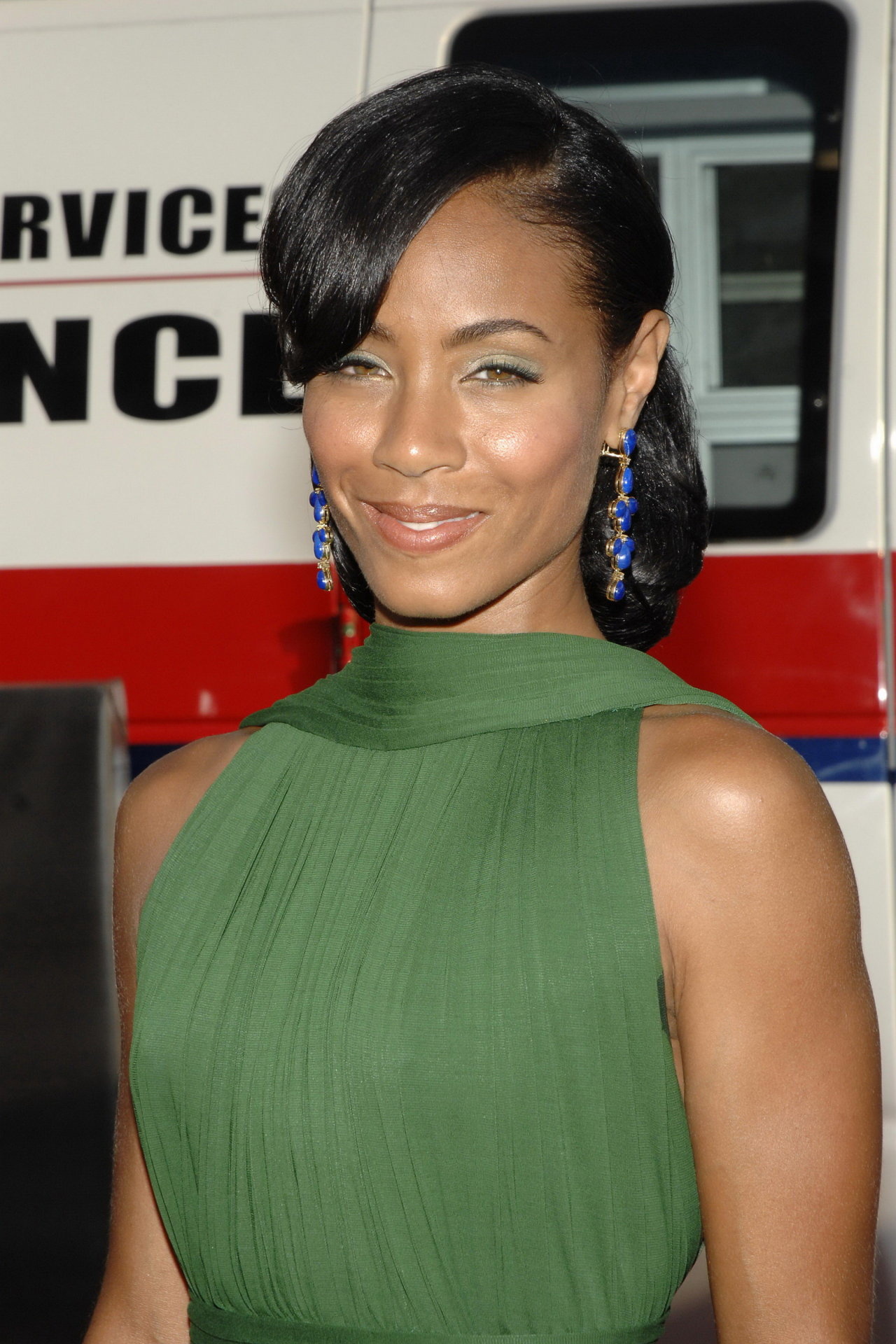 Free download Jada Pinkett Smith wallpapers, Top-rated images, Desktop and mobile-friendly, Stunning visuals, 1280x1920 HD Phone