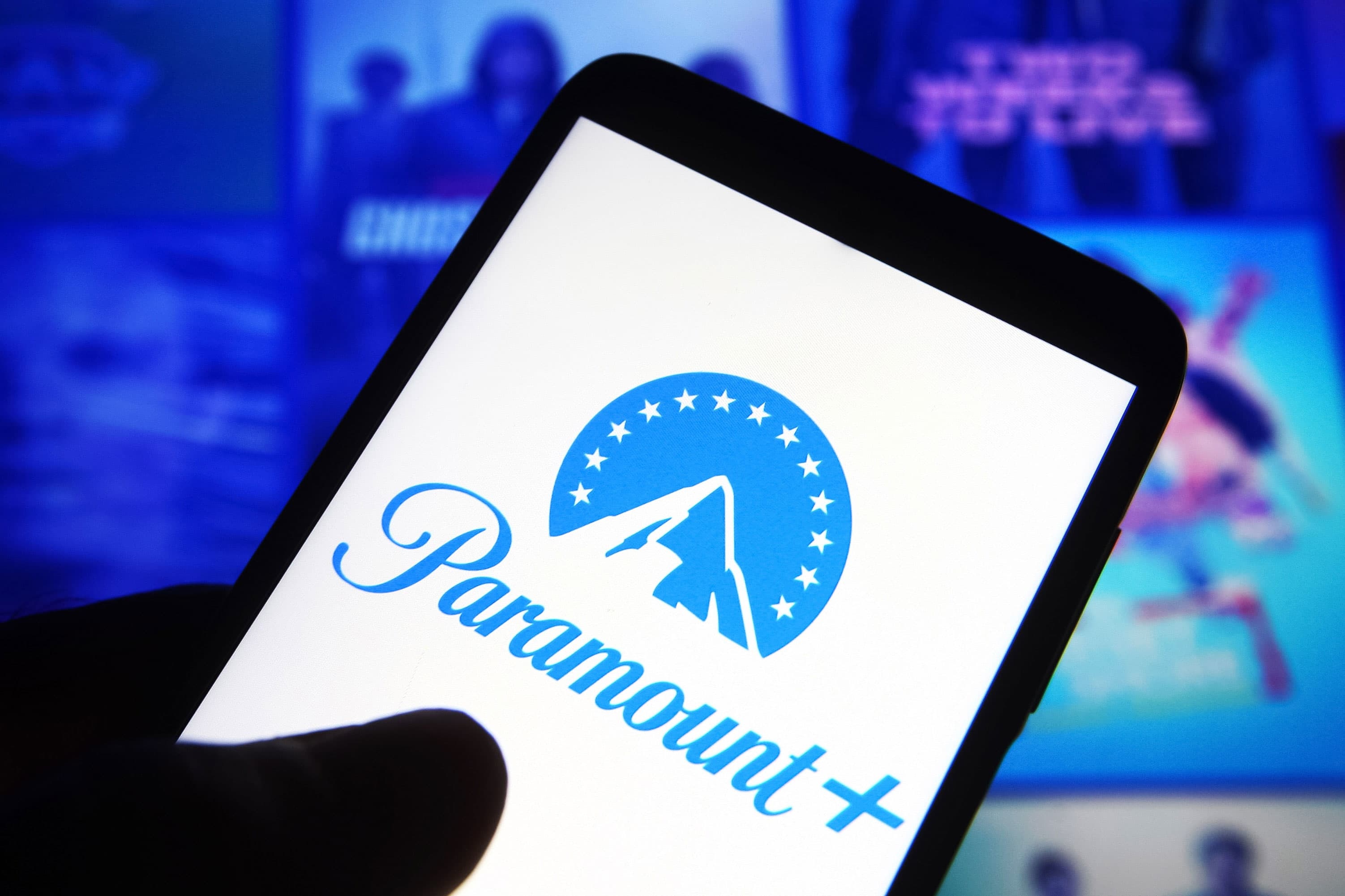 Paramount, Share price jump, Buffett's Berkshire, New stake, 3010x2010 HD Desktop
