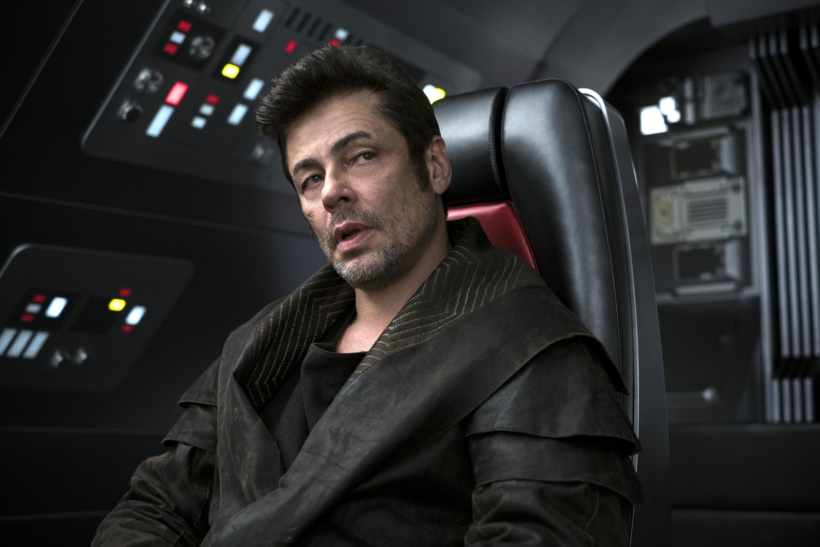 Benicio Del Toro, Star Wars appearance, HD wallpapers, Sci-fi connection, 2700x1800 HD Desktop
