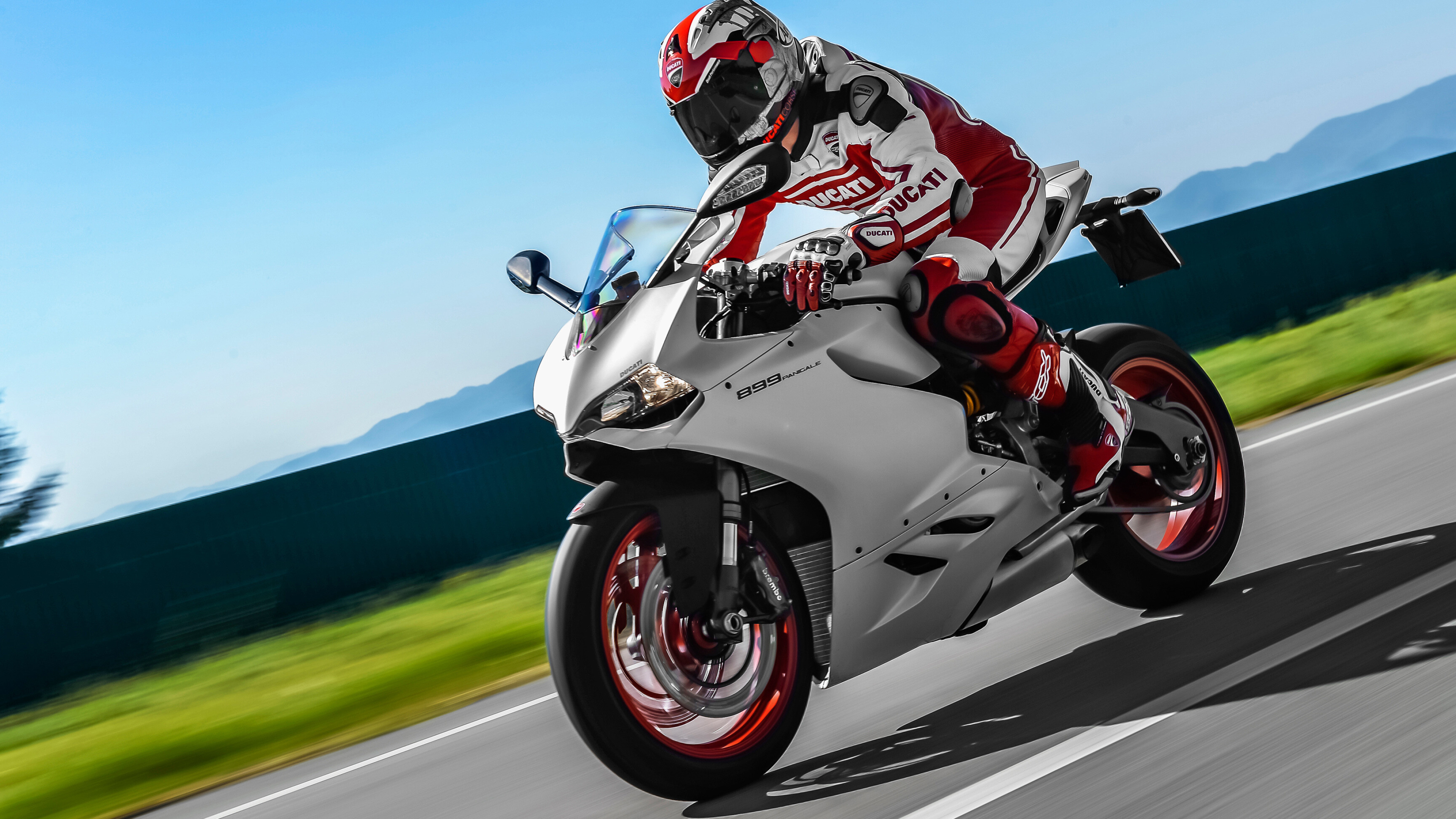 Ducati: Superbike 899 Panigale, Motorcycle, Italian manufacturer. 3840x2160 4K Wallpaper.