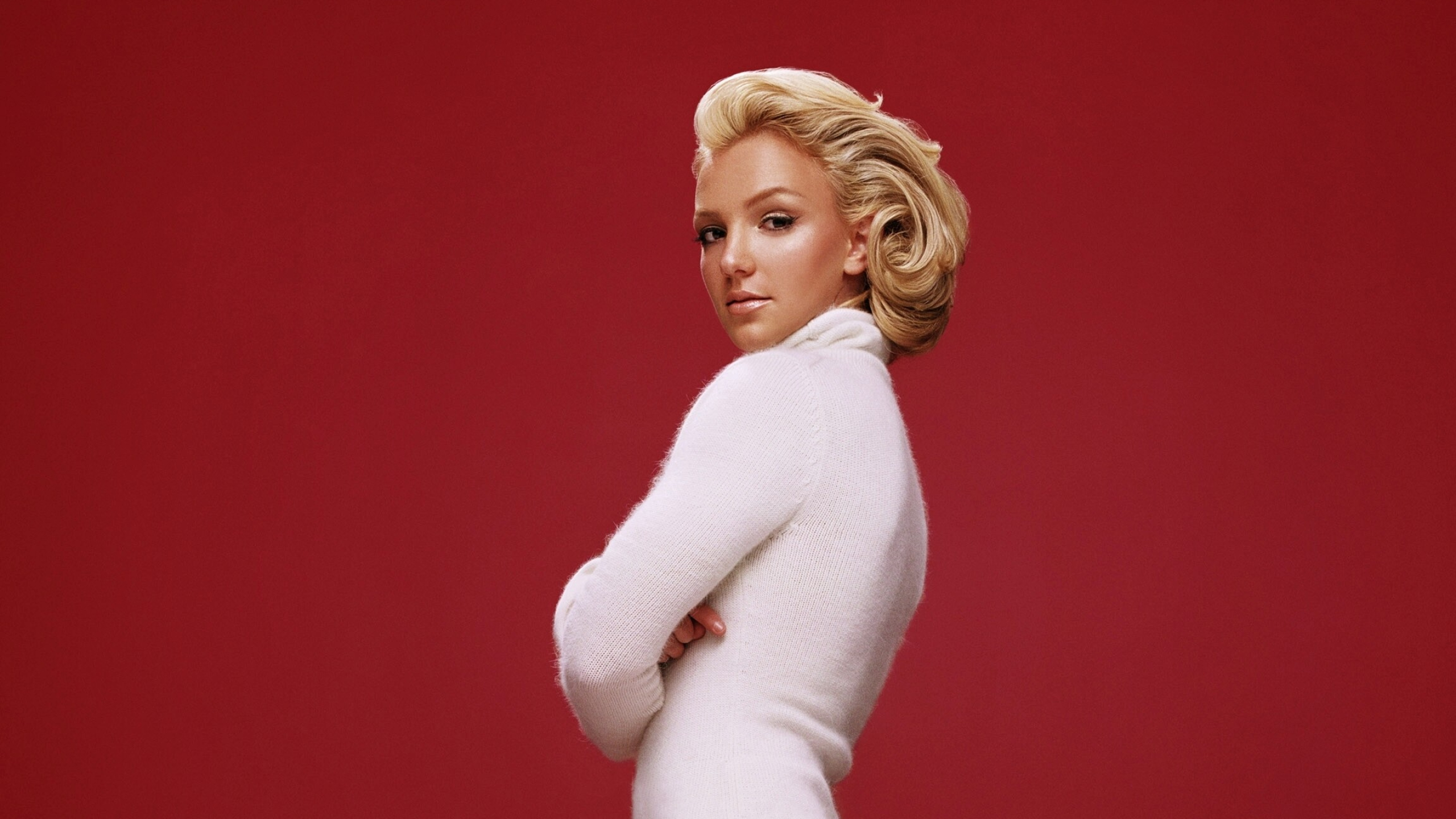 Britney Spears: An American pop singer, Celebrity, Toxic. 2560x1440 HD Wallpaper.