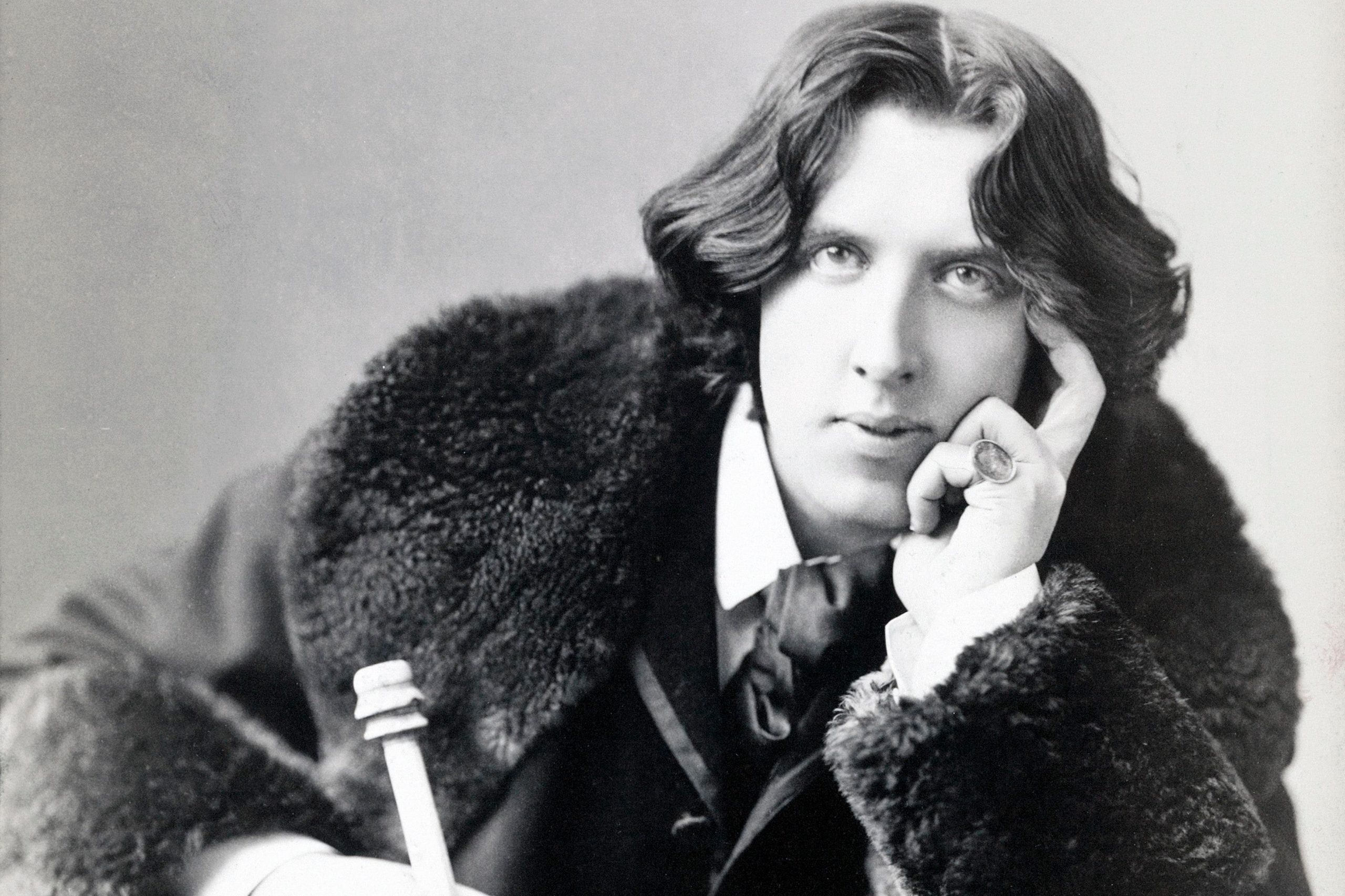 Oscar Wilde, Brilliant quotes, Life lessons, Love and happiness, 2560x1710 HD Desktop