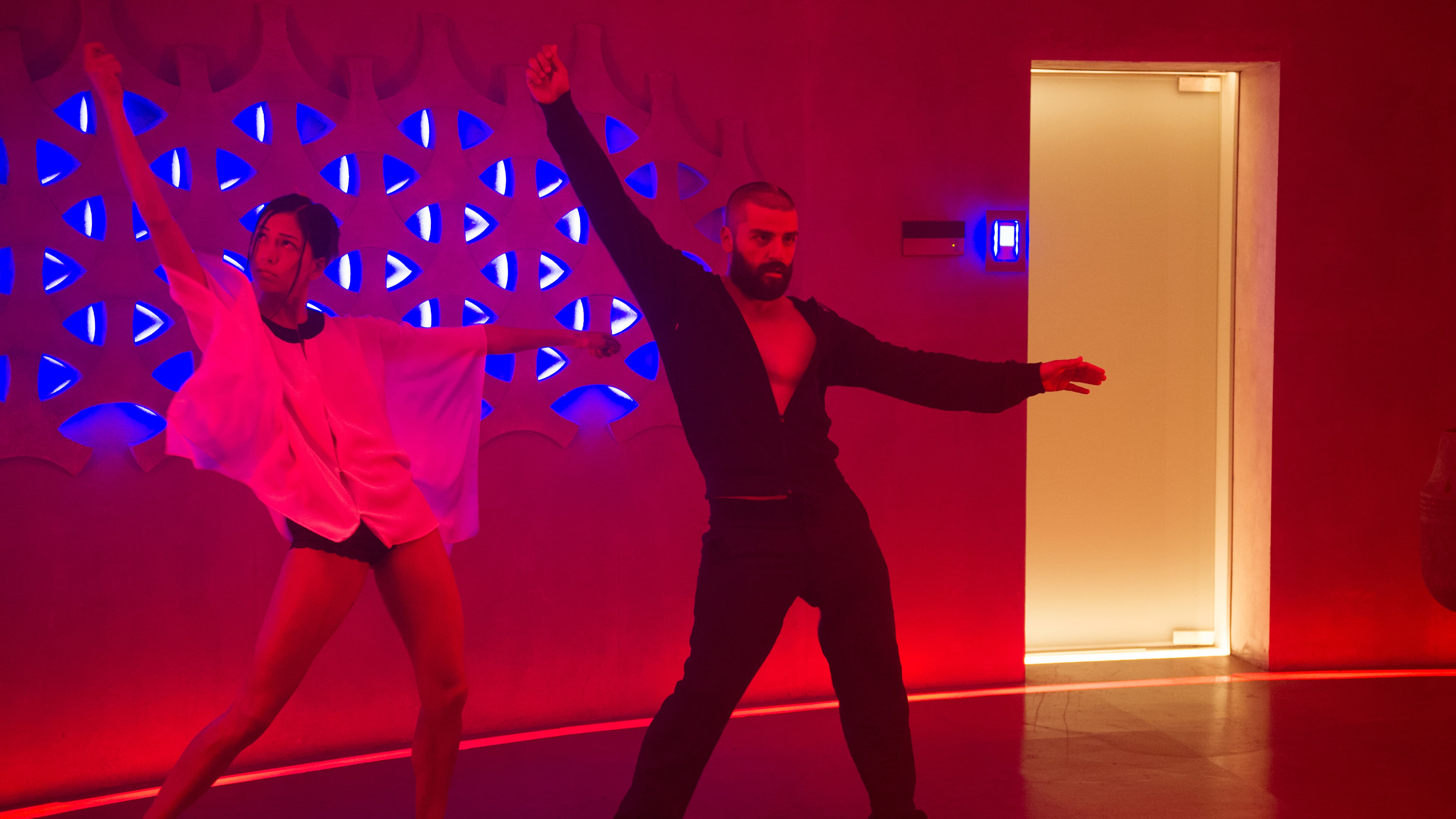 Ex Machina, Intriguing movie review, Alternate ending, Thought-provoking, 3840x2160 4K Desktop