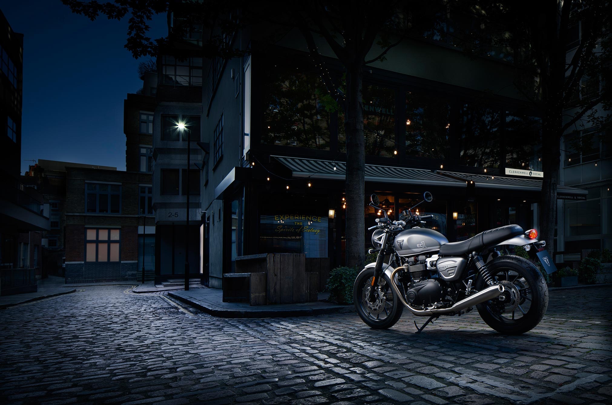Triumph Street Twin, 2022 special edition, EC1 guide, Total Motorcycle, 2030x1340 HD Desktop