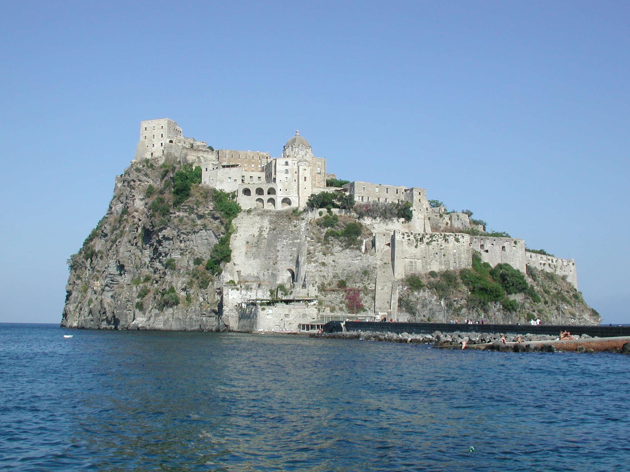 Aragonese Castle, Man-made, HQ, Pictures, 2050x1540 HD Desktop