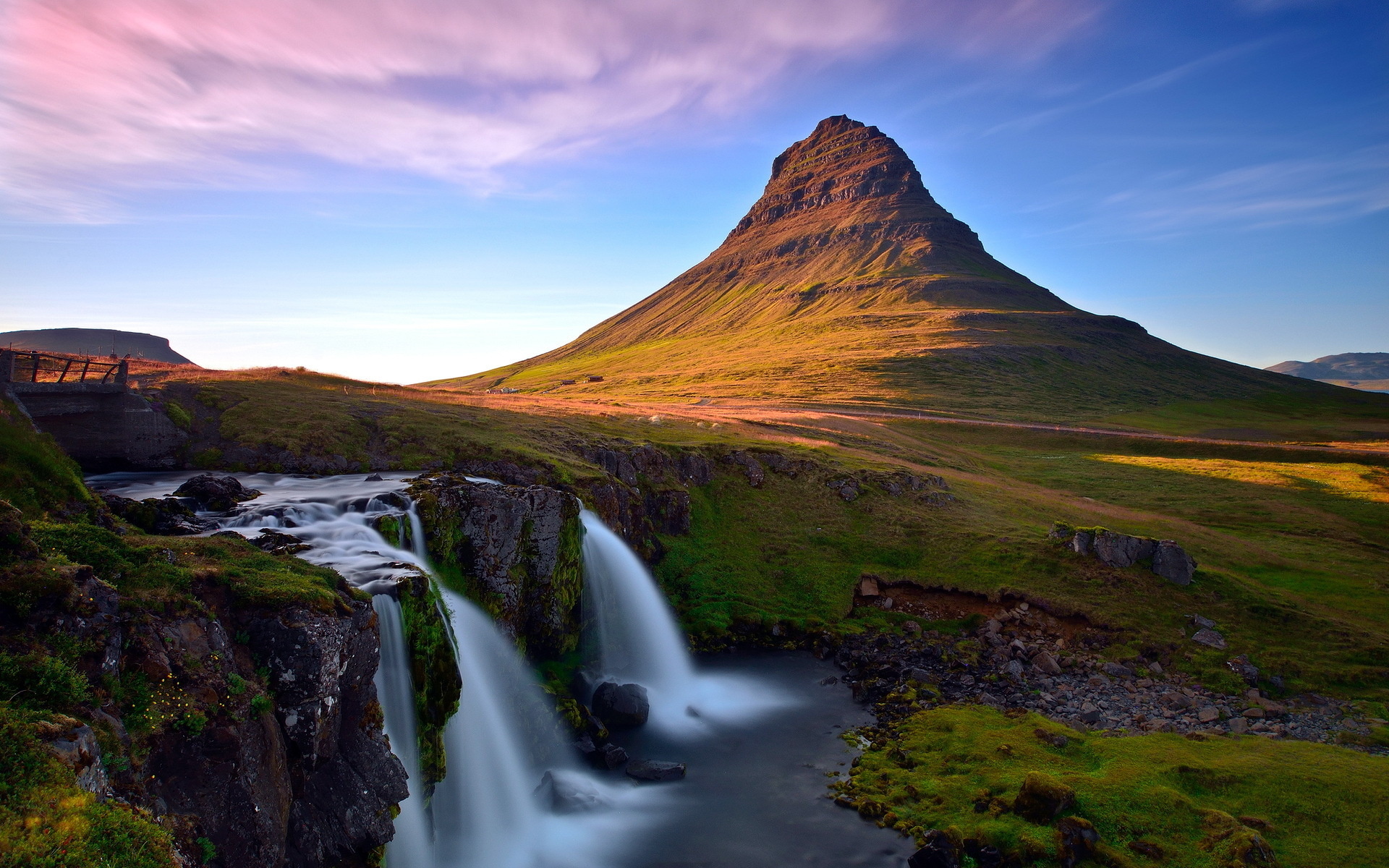 Kirkjufell landscapes, Icelandic beauty, Majestic mountains, Natural wonder, 1920x1200 HD Desktop
