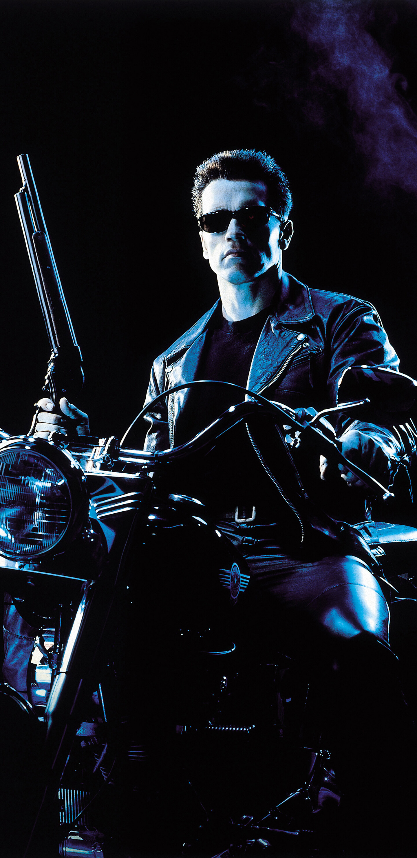 Arnold Schwarzenegger: Terminator 2: Judgment Day, A reprogrammed Model 101 Series 800 "T-800". 1440x2960 HD Wallpaper.