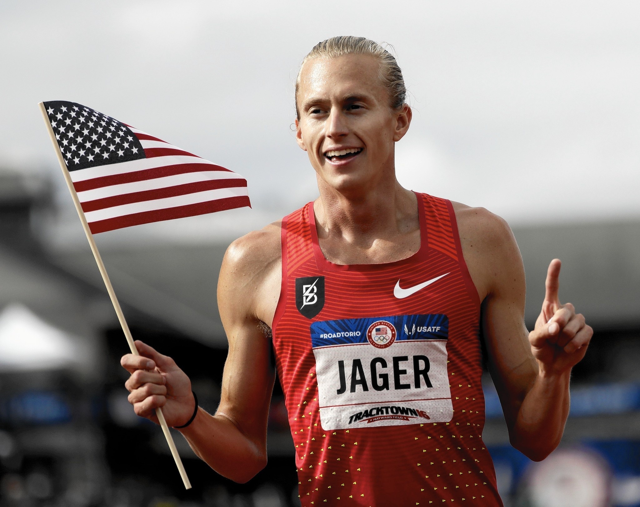 Evan Jager, Olympic gold contender, 2050x1630 HD Desktop