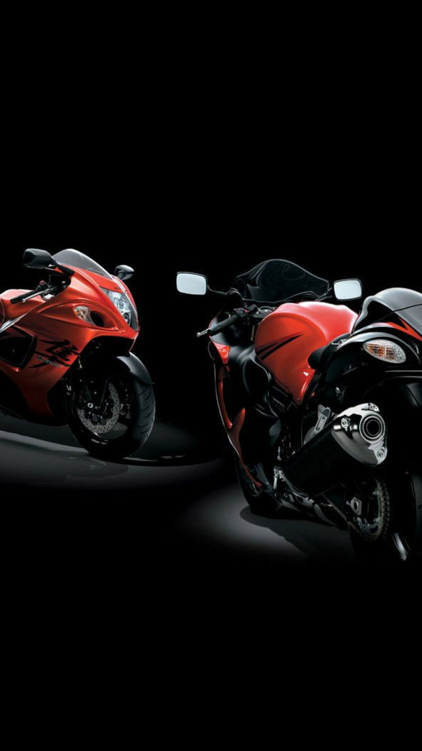 Suzuki Hayabusa: Japanese motorbike, Won acclaim as the world's fastest production motorcycle, with a top speed of 303 to 312 km/h. 1440x2560 HD Background.