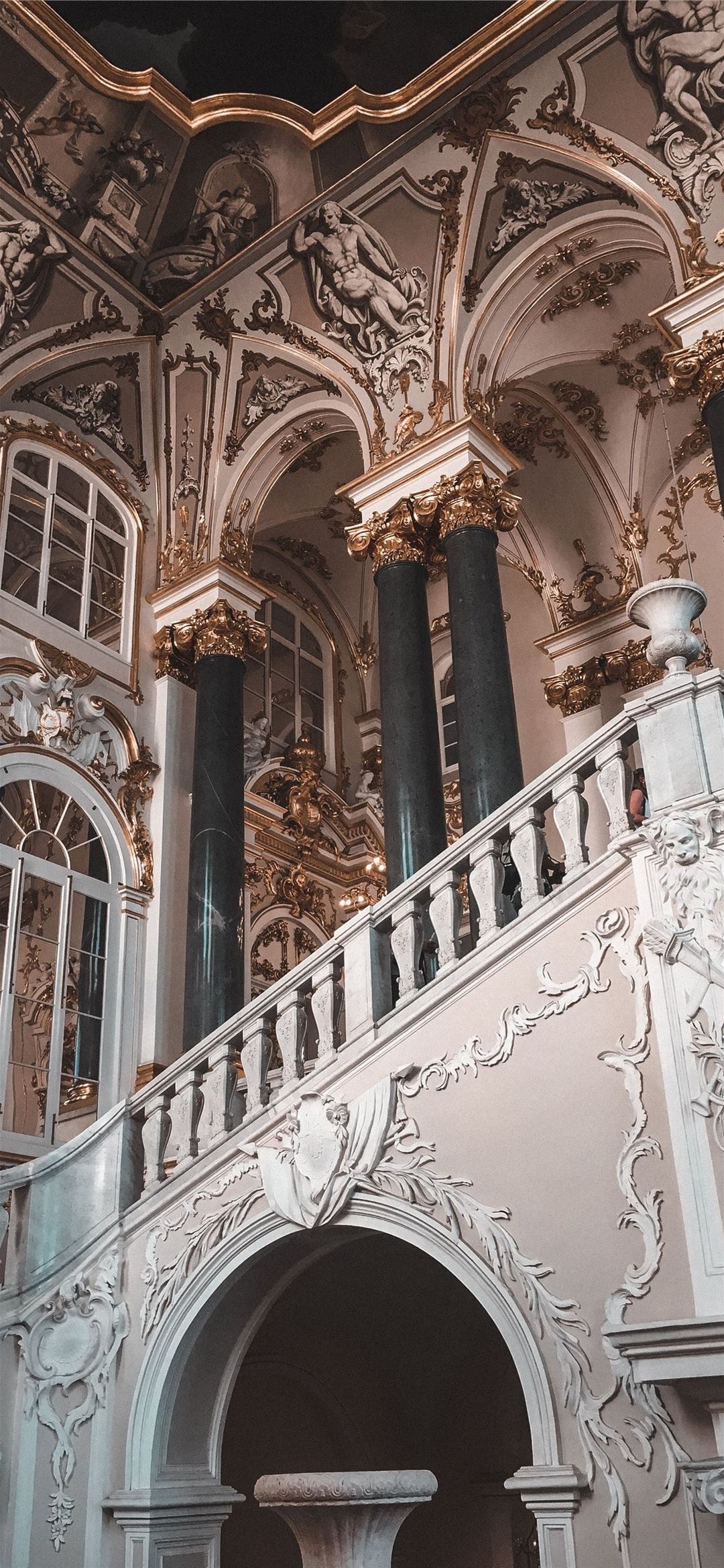 Hermitage Museum, Baroque music, iPhone wallpapers, Free download, 1080x2340 HD Handy
