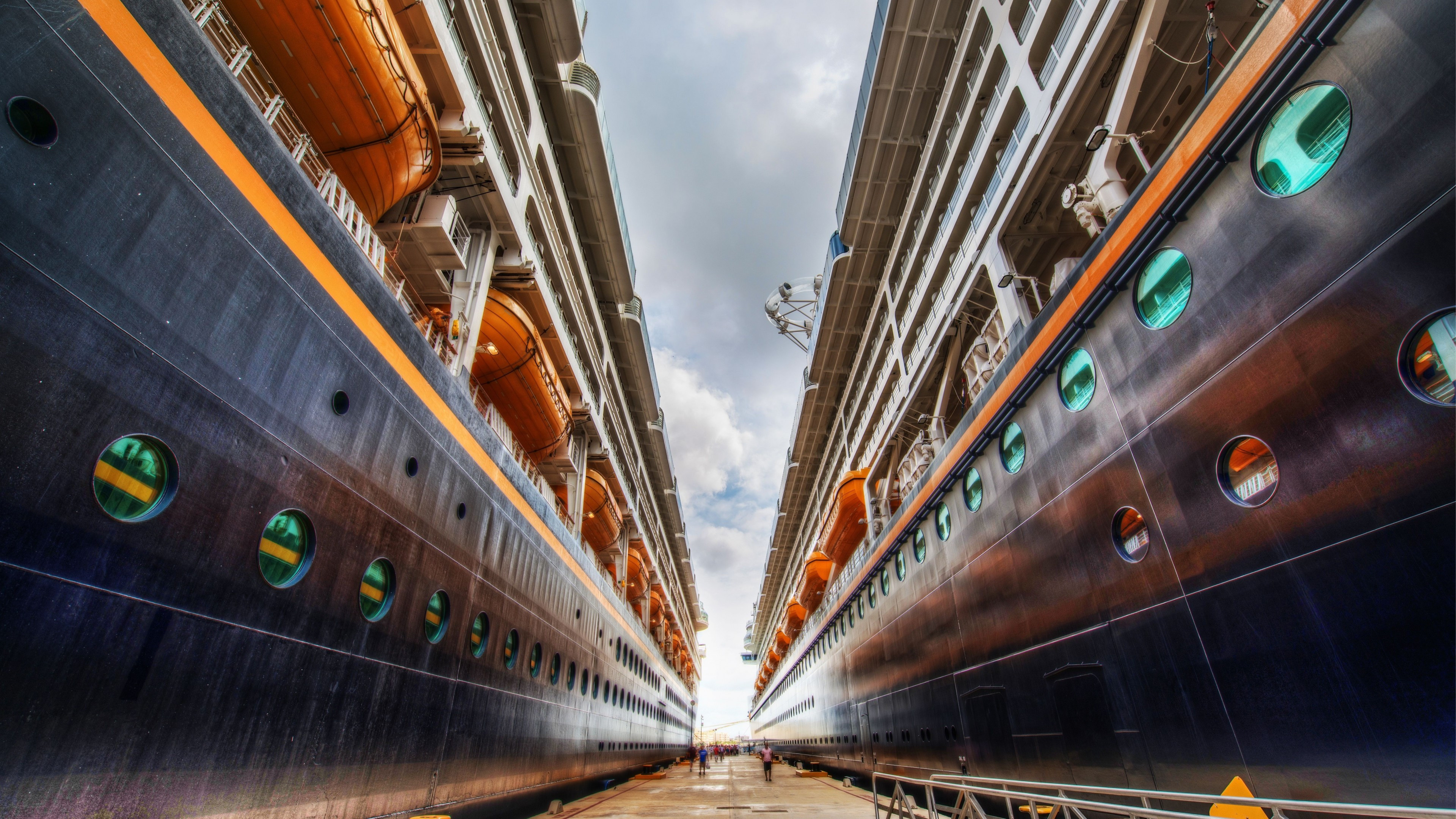 Cruise ship art, Port worm view, Unforgettable voyages, Oceanic splendor, 3840x2160 4K Desktop