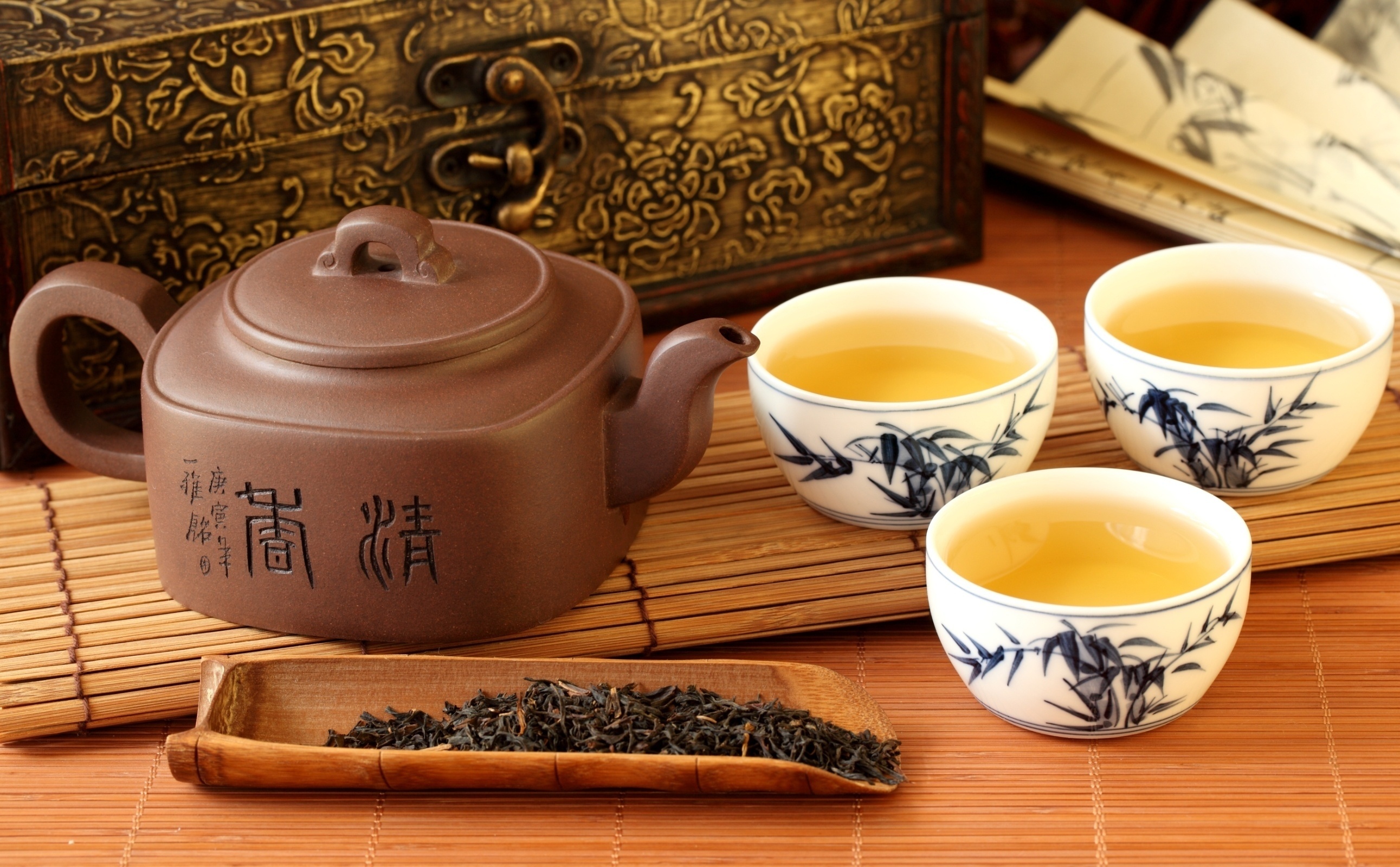 Teapot, Tea leaves, Chinese hieroglyphs, Chest, 2590x1600 HD Desktop