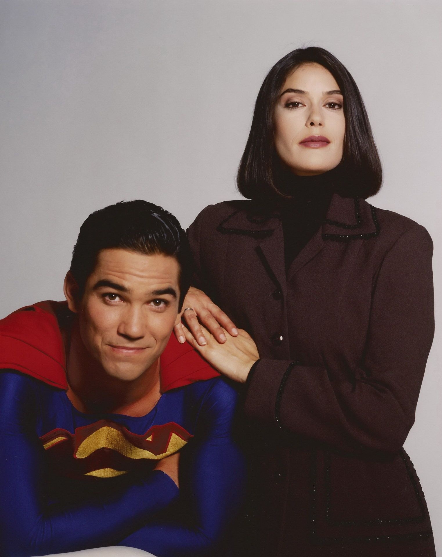 Lois and Clark: The New Adventures of Superman: Winner of 1994 Saturn Award for Best Network Television Series, DC Comics. 1530x1920 HD Background.