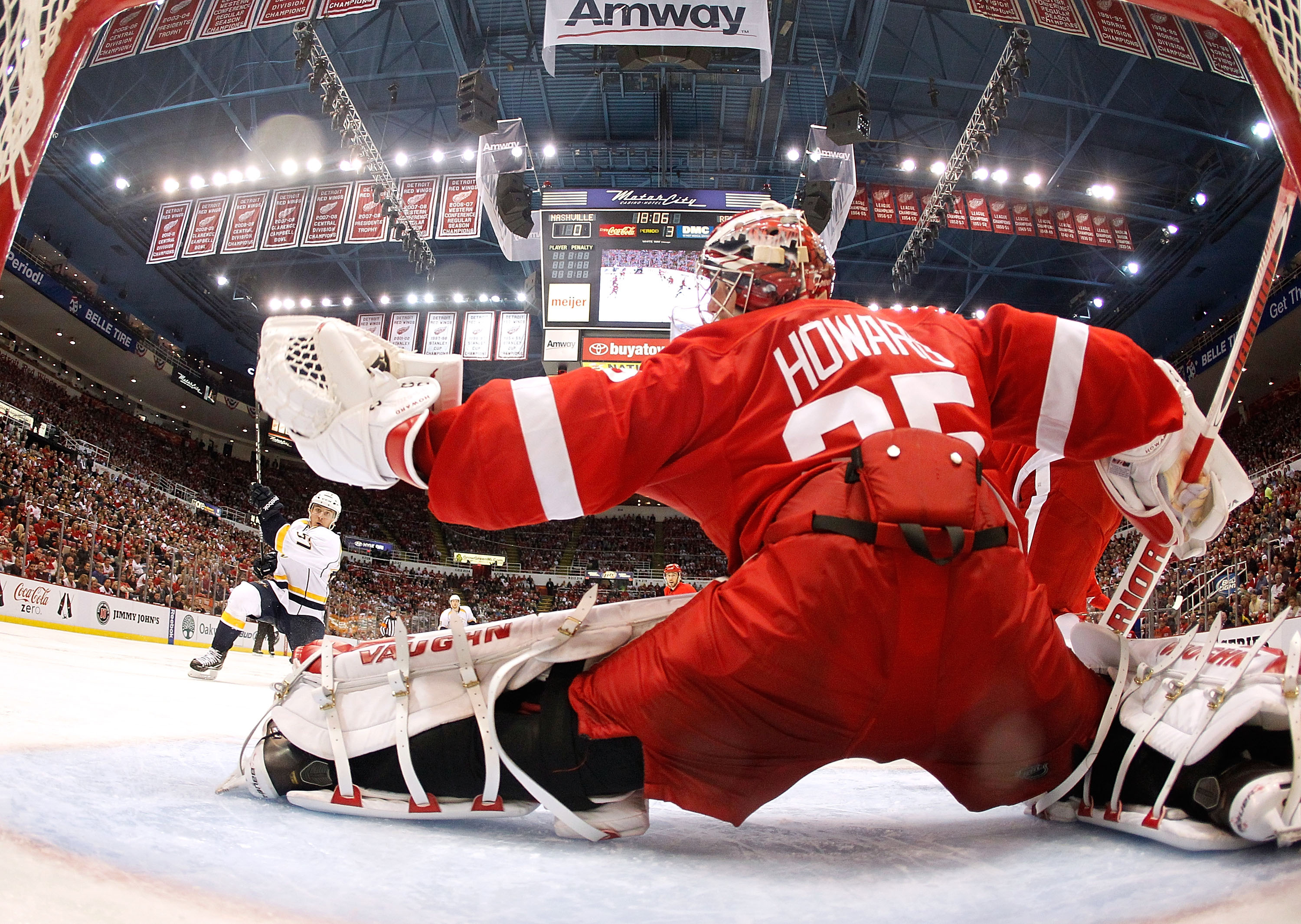 Detroit Red Wings: Jimmy Howard, The team is third overall in total Stanley Cup championships. 3000x2140 HD Background.