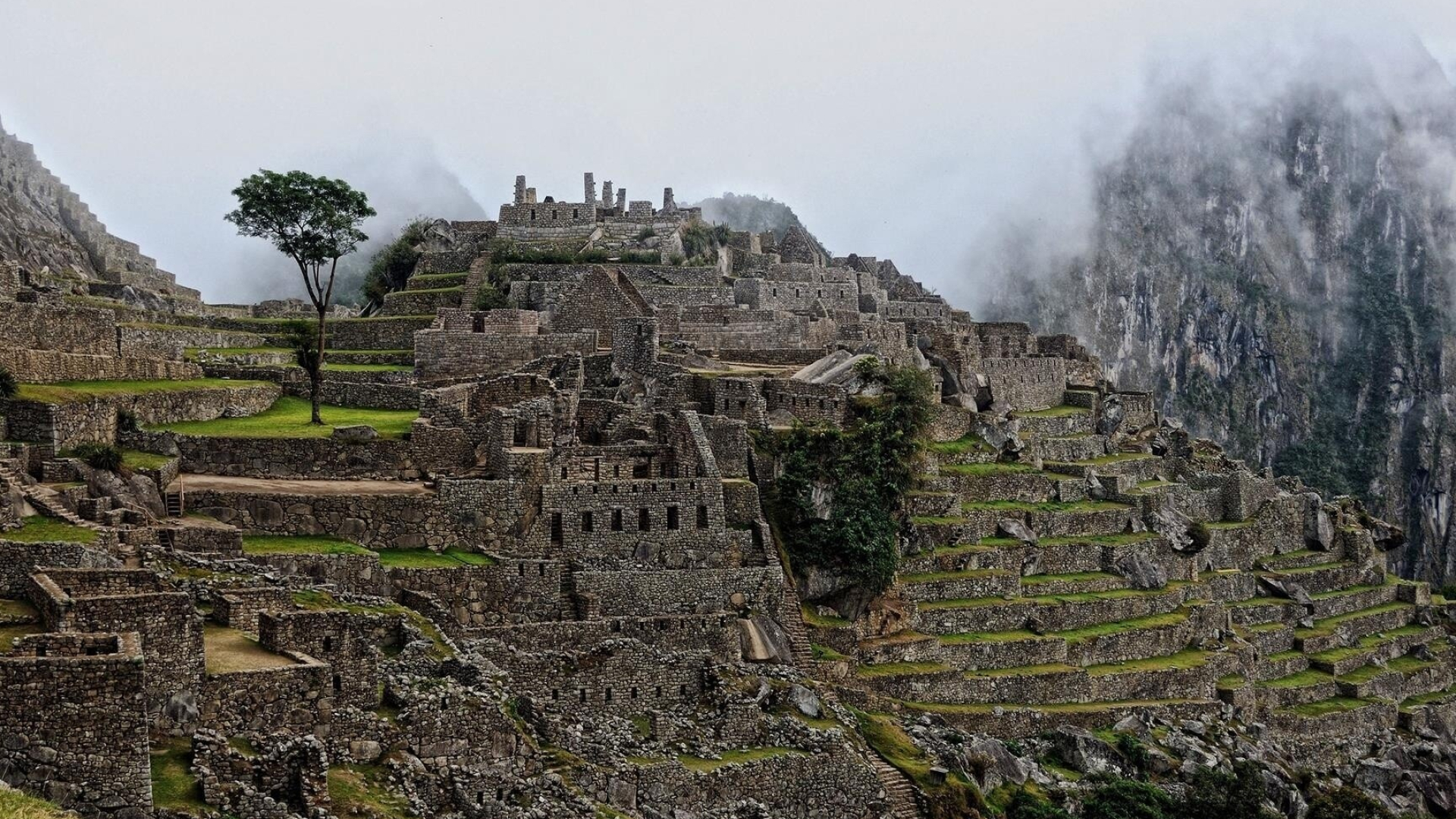 Machu Picchu: One of the most familiar symbols of the Incan Empire, Ruins. 1920x1080 Full HD Wallpaper.