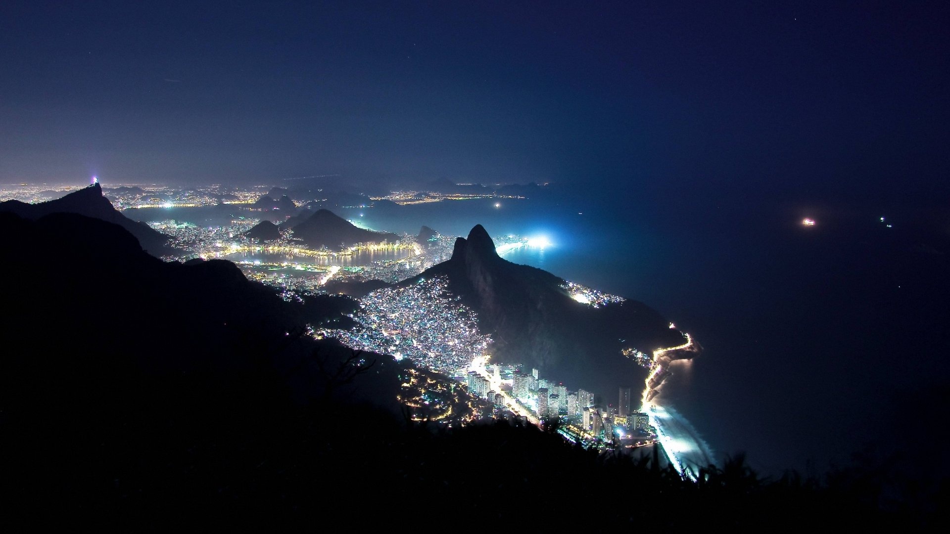 Night of Rio de Janeiro, Vibrant city lights, Captivating skyline, Urban beauty, 1920x1080 Full HD Desktop