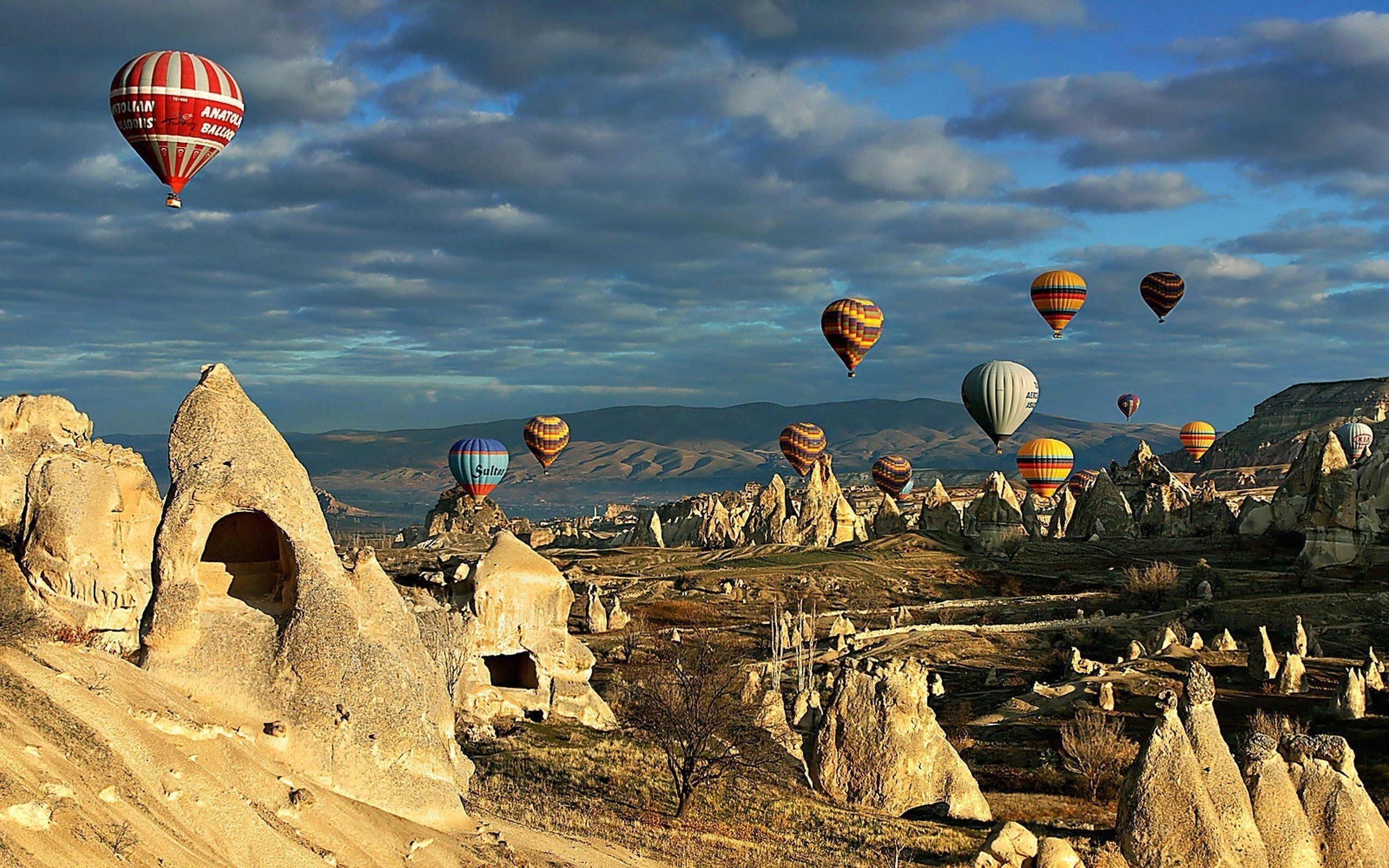 Cappadocia, Wallpapers, Mesmerizing backdrops, 2560x1600 HD Desktop