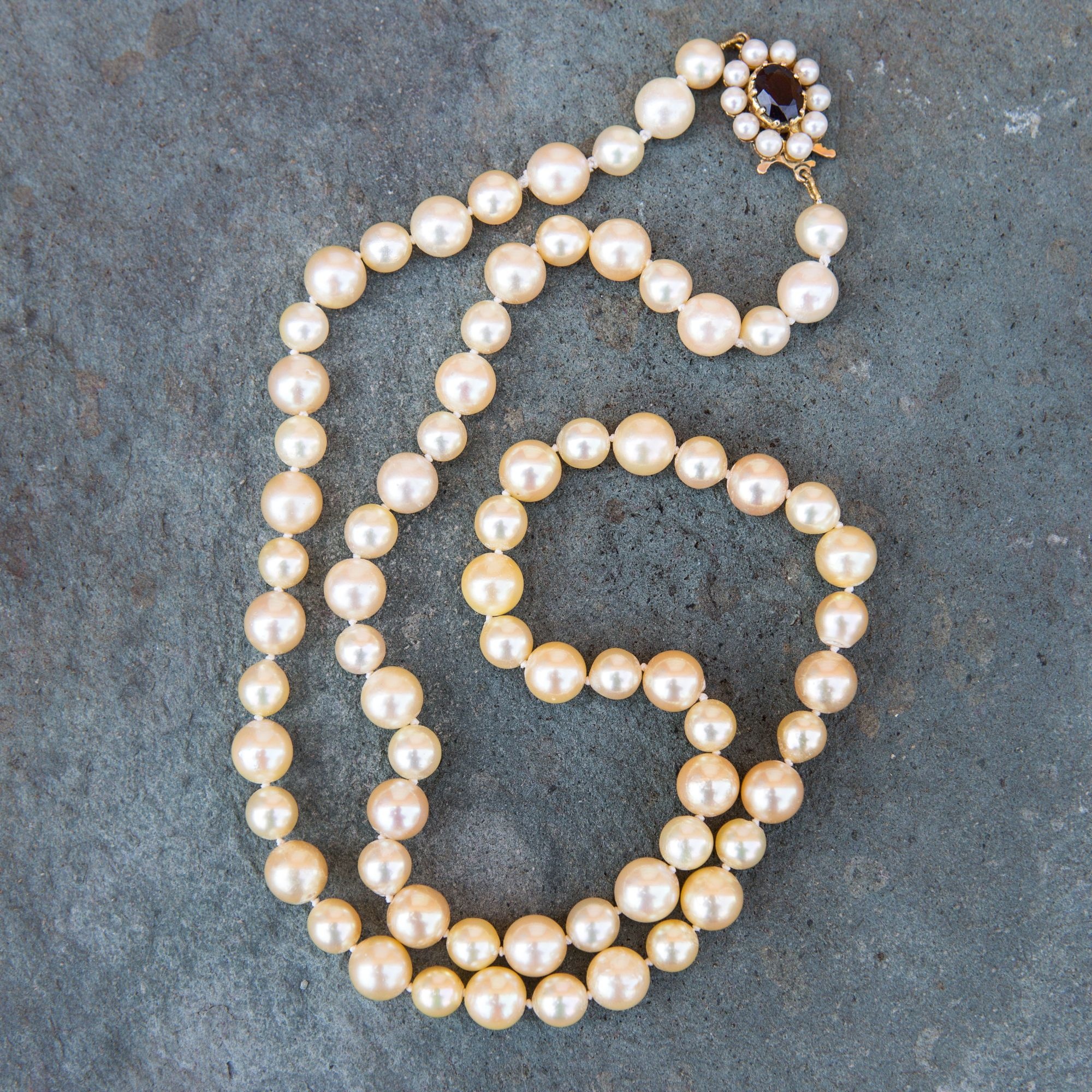 Pearl, Creamy gold cultured pearl necklace, 2000x2000 HD Phone