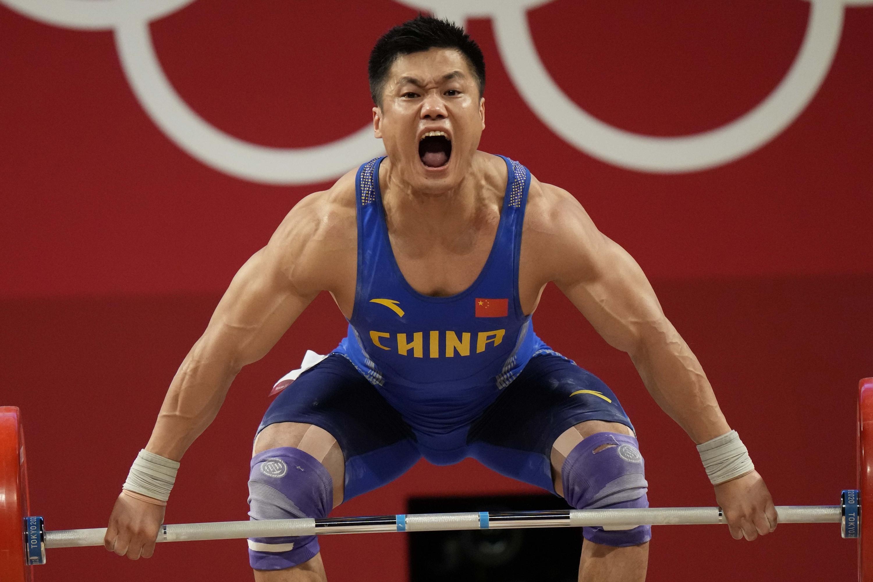 Weightlifting: Lyu Xiaojun, A Chinese weightlifter, The oldest Olympic weightlifting champ. 3000x2000 HD Wallpaper.