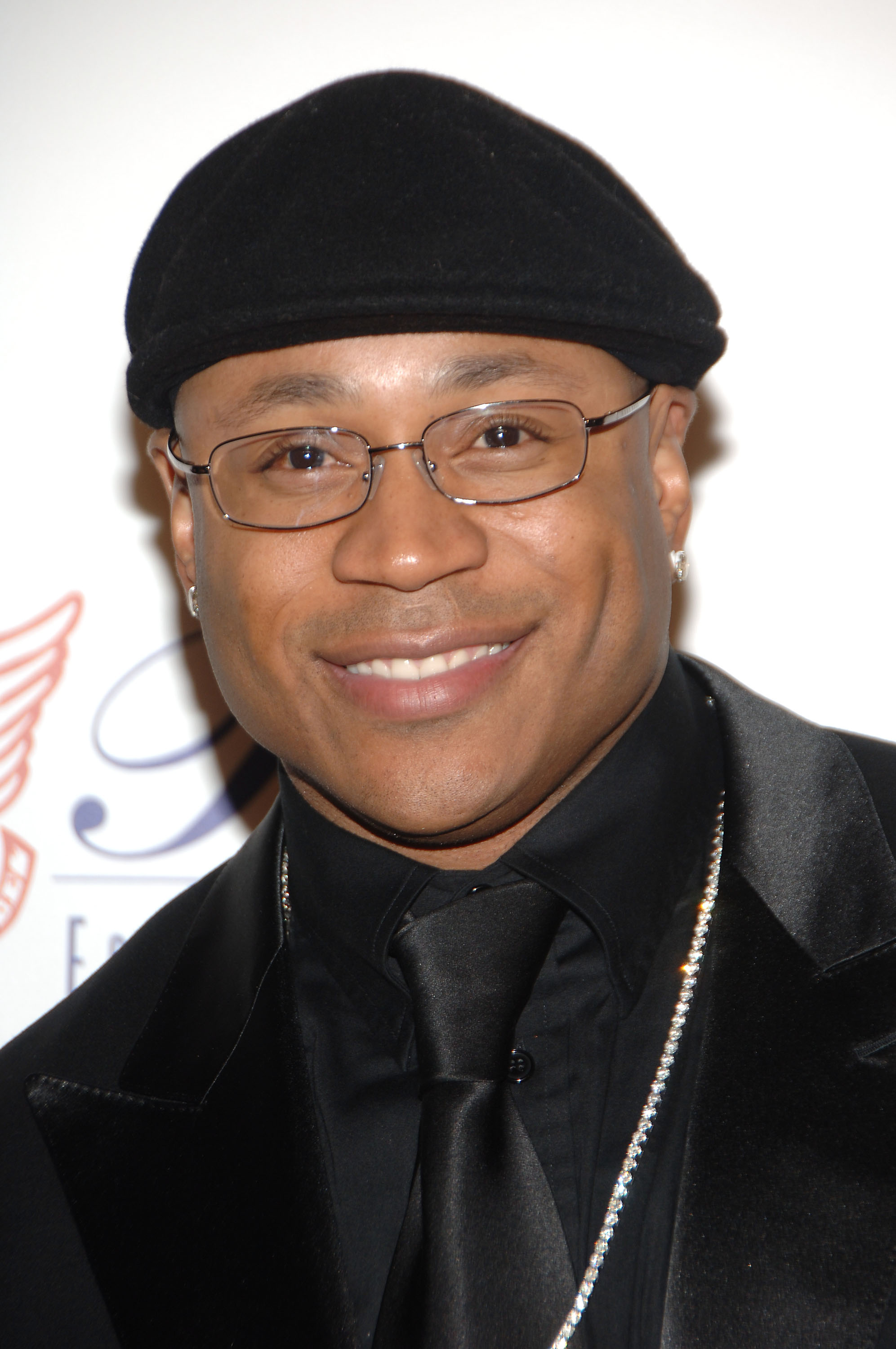 LL Cool J wallpapers, Music-themed, High-quality images, Celebrity photography, 2000x3000 HD Phone