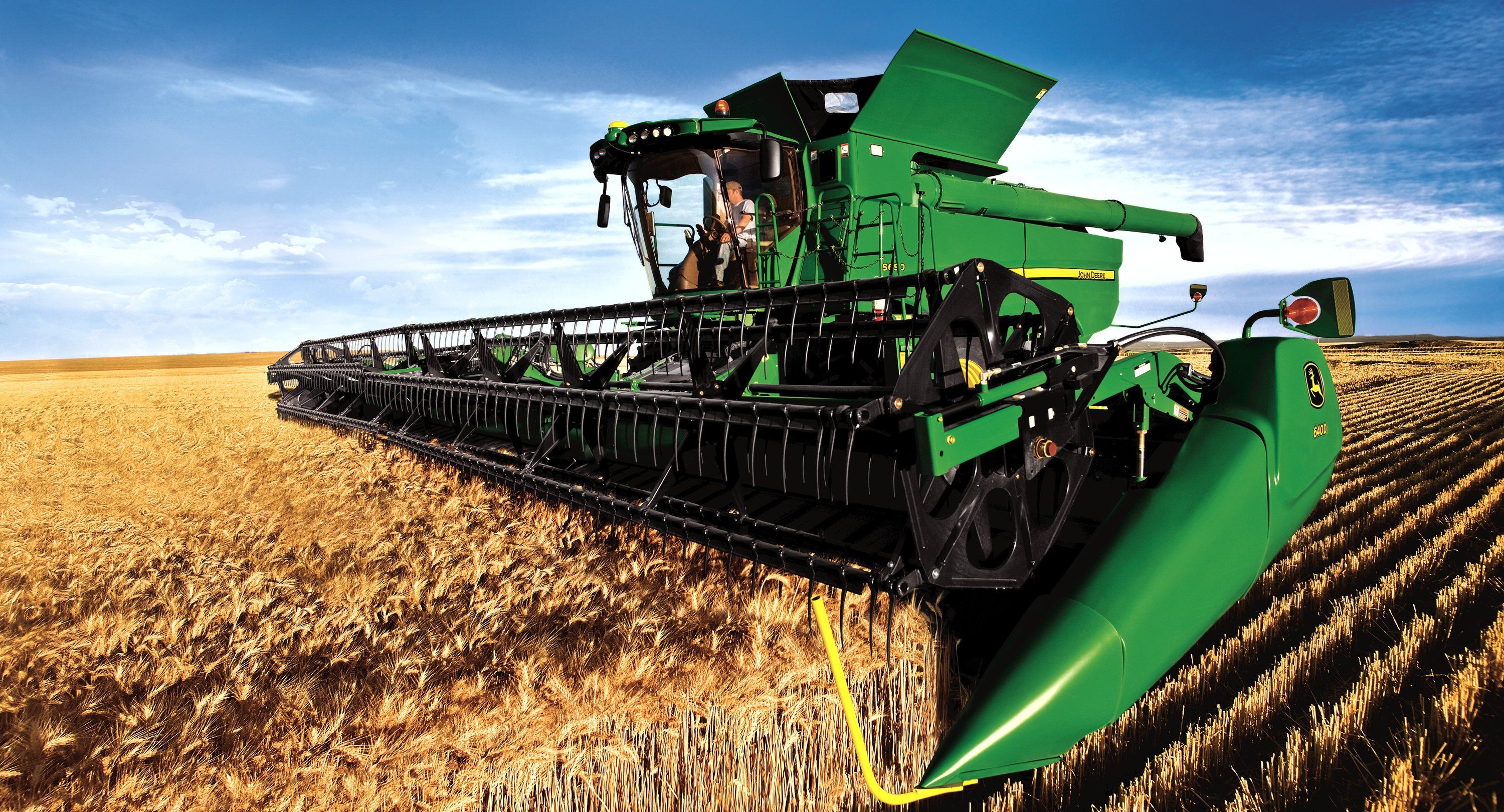 Farm: Harvesting, Wheat, Grain cultivation, Agricultural machinery. 3000x1620 HD Background.