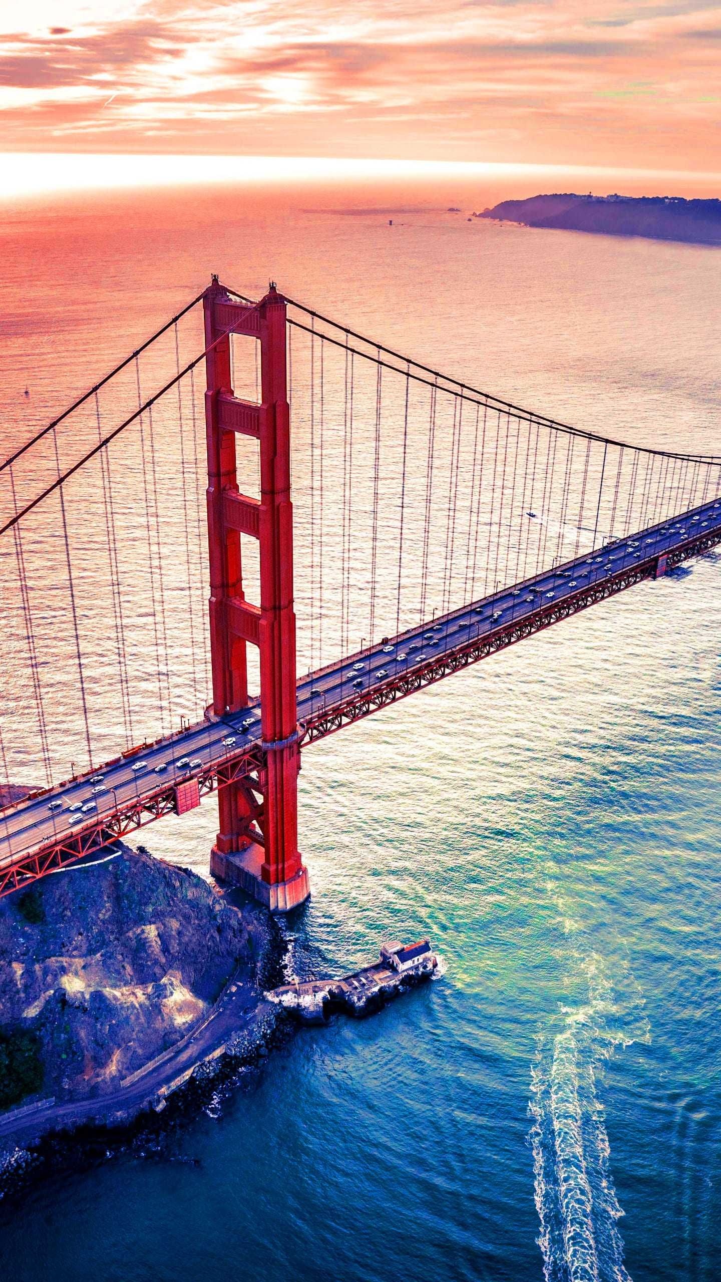 Pacific Ocean, Golden Gate Bridge, California beauty, Iconic landmark, 1440x2560 HD Phone