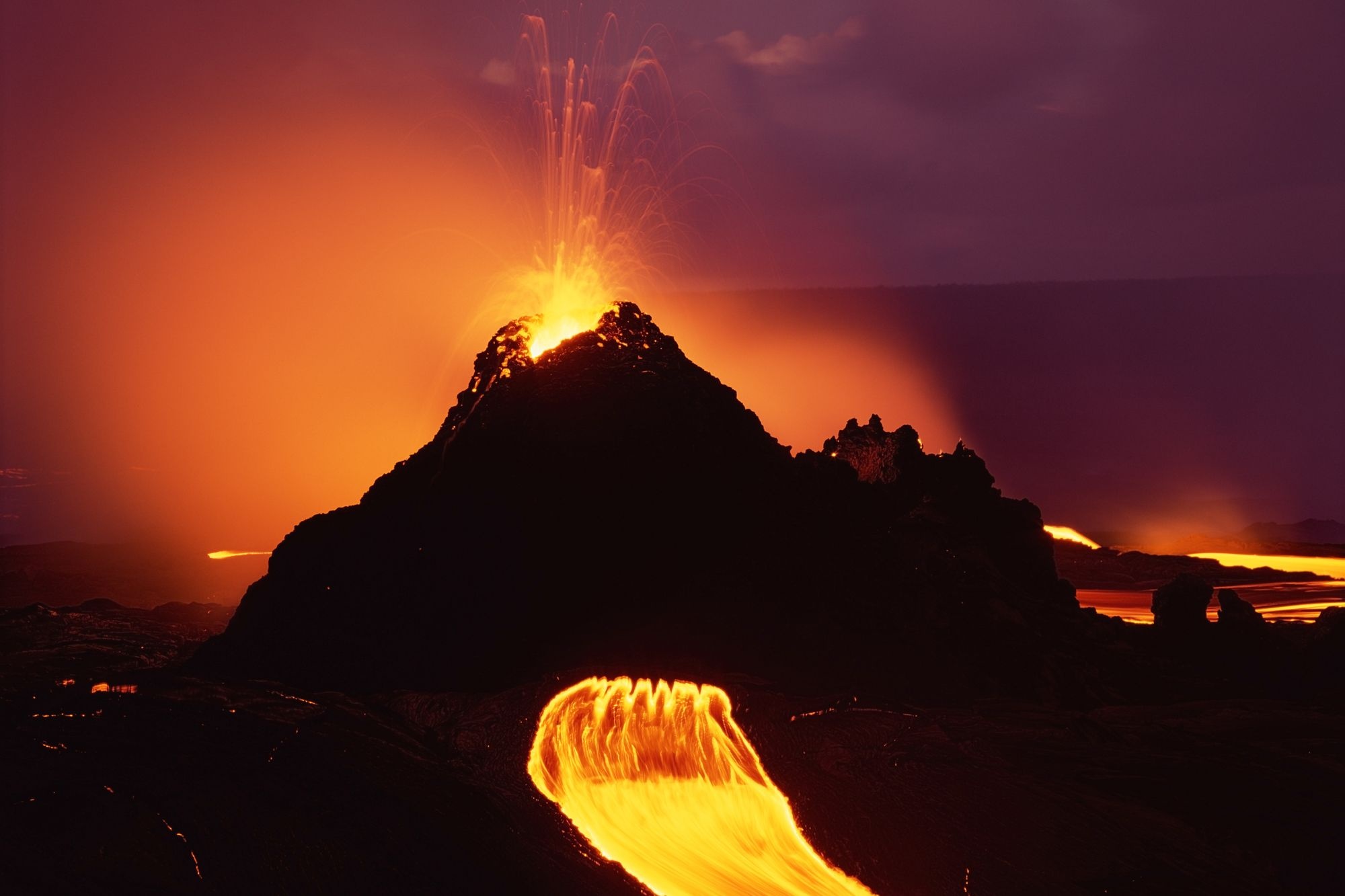 Kilauea volcano, Wild history, Hawaii's, Travels, 2000x1340 HD Desktop