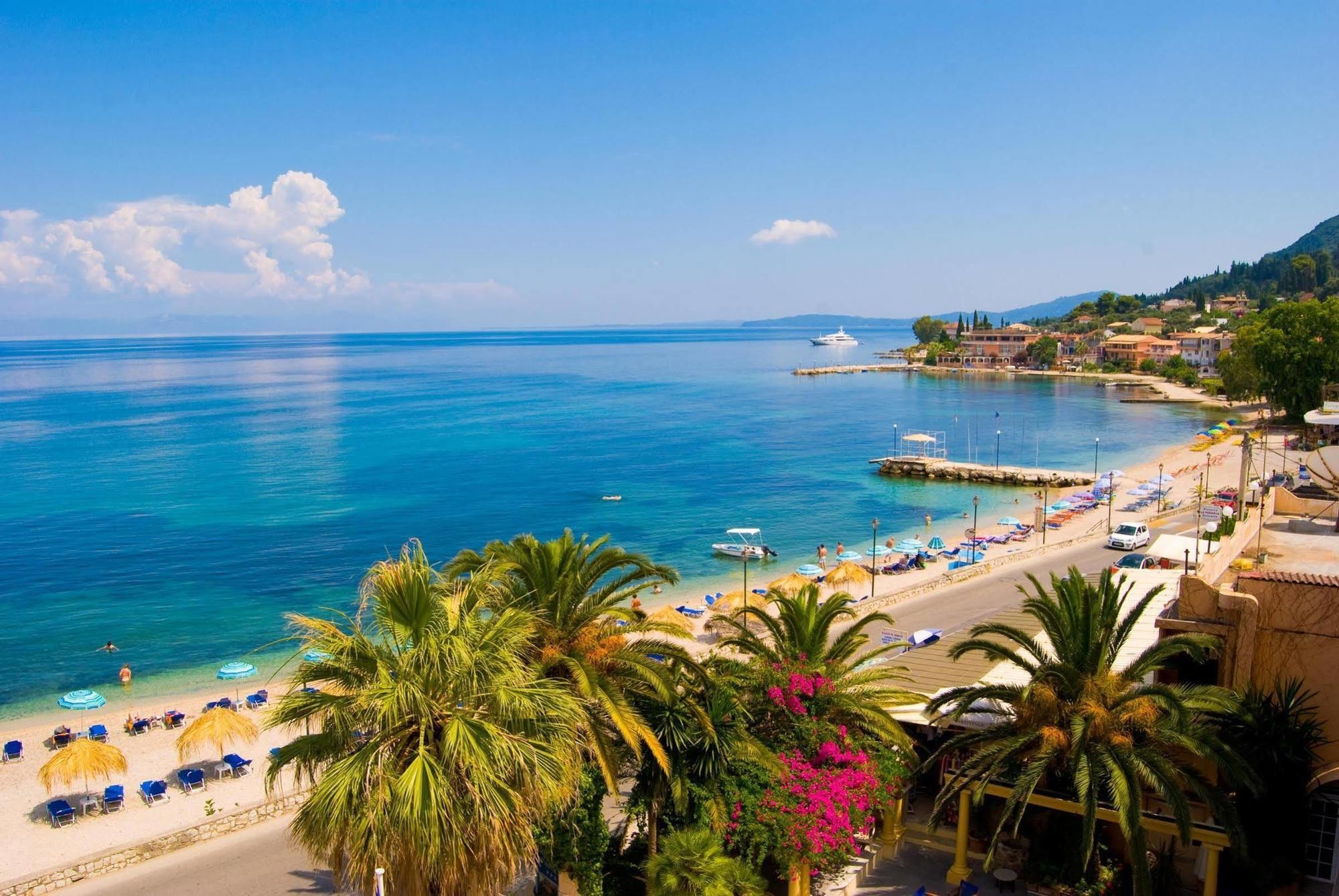 Corfu travels, Potamaki beach hotel, Corfu island, Greece, 2000x1340 HD Desktop