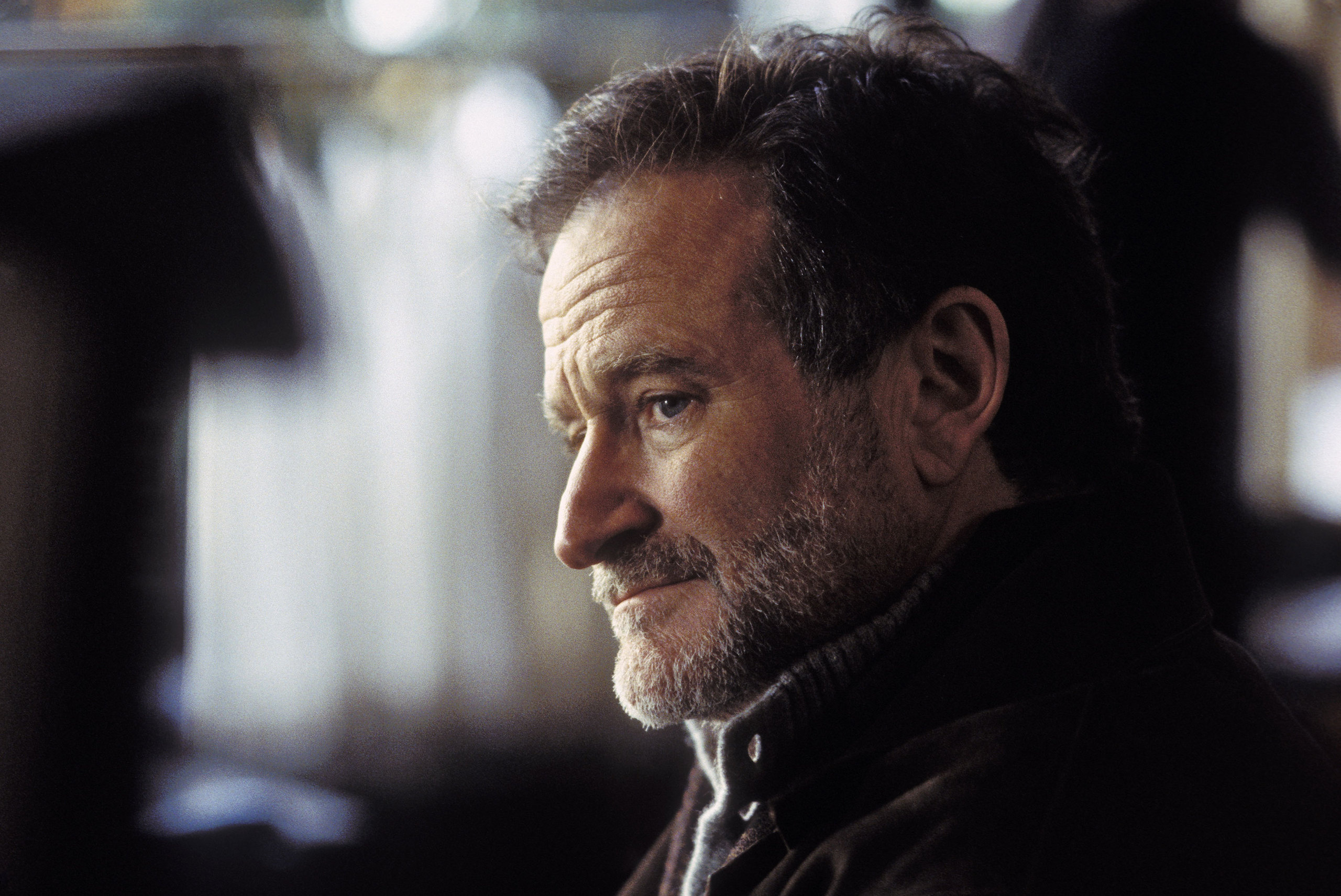Robin Williams: Received six Golden Globe Awards and two Screen Actors Guild Awards. 2560x1720 HD Background.